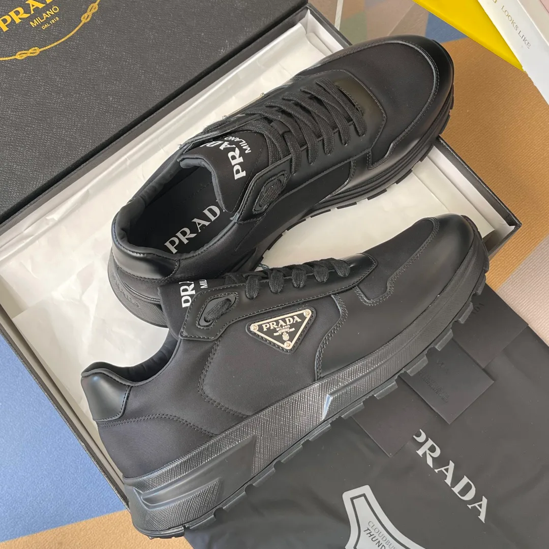 Кроссовки Мужские Prada 1276718