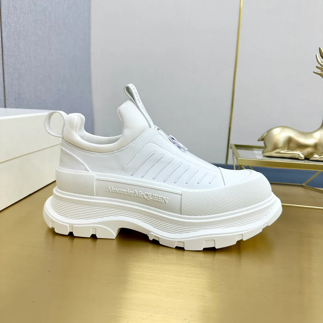 Кроссовки Женские Alexander Mcqueen 18397475