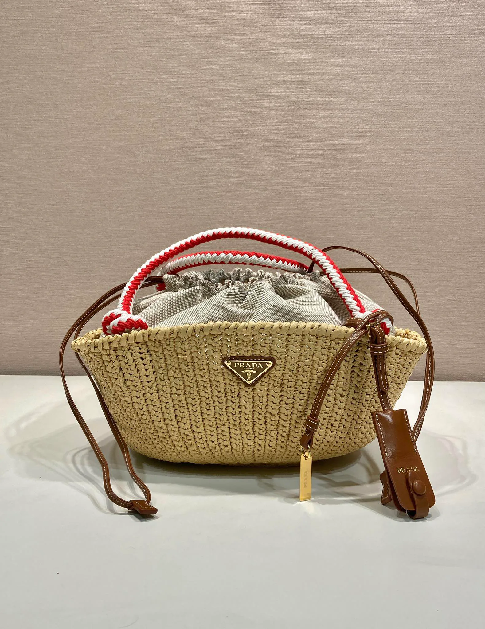 Классические Сумки Женские Prada 11565755