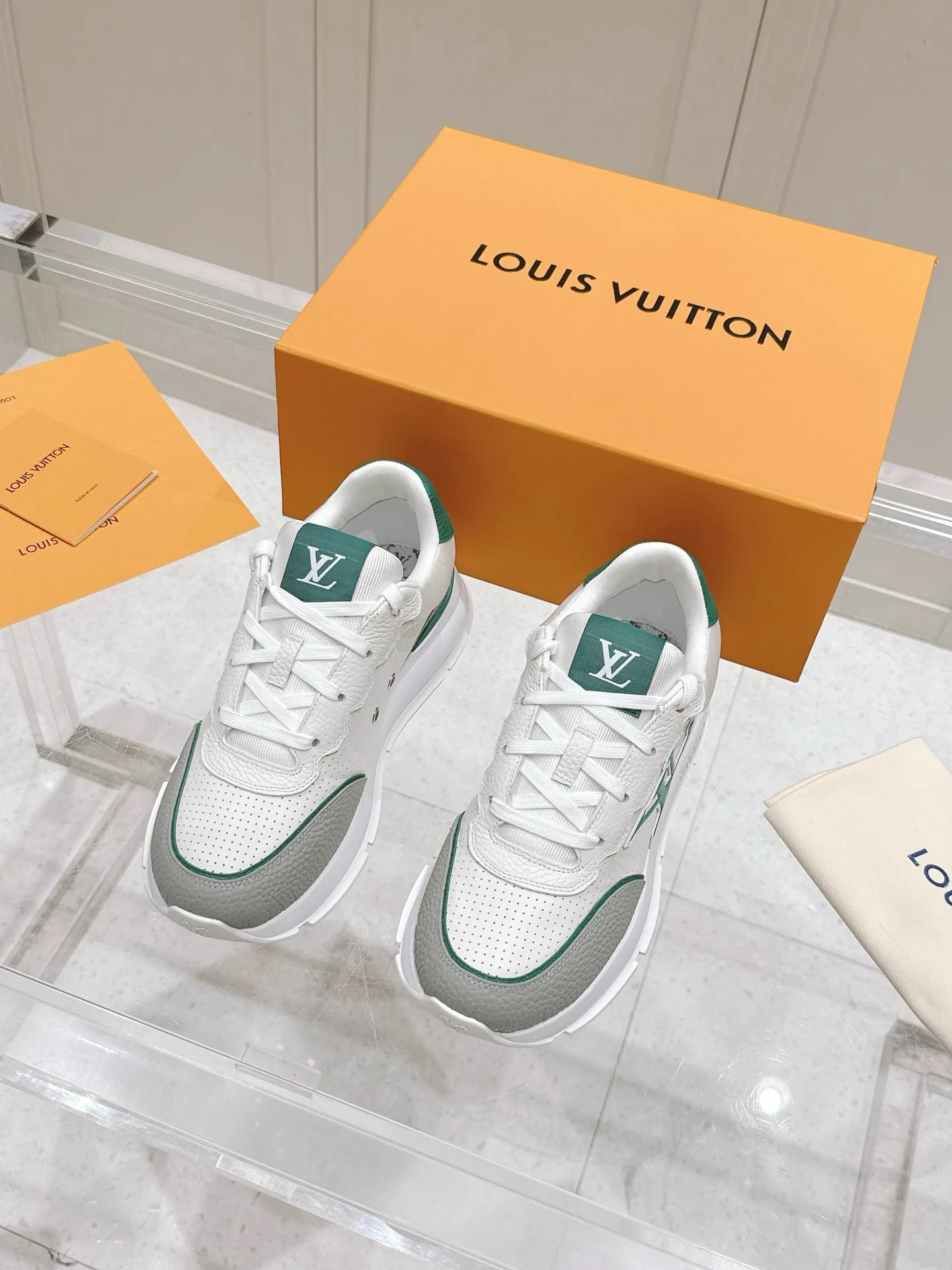 Кроссовки Мужские Louis Vuitton 170207