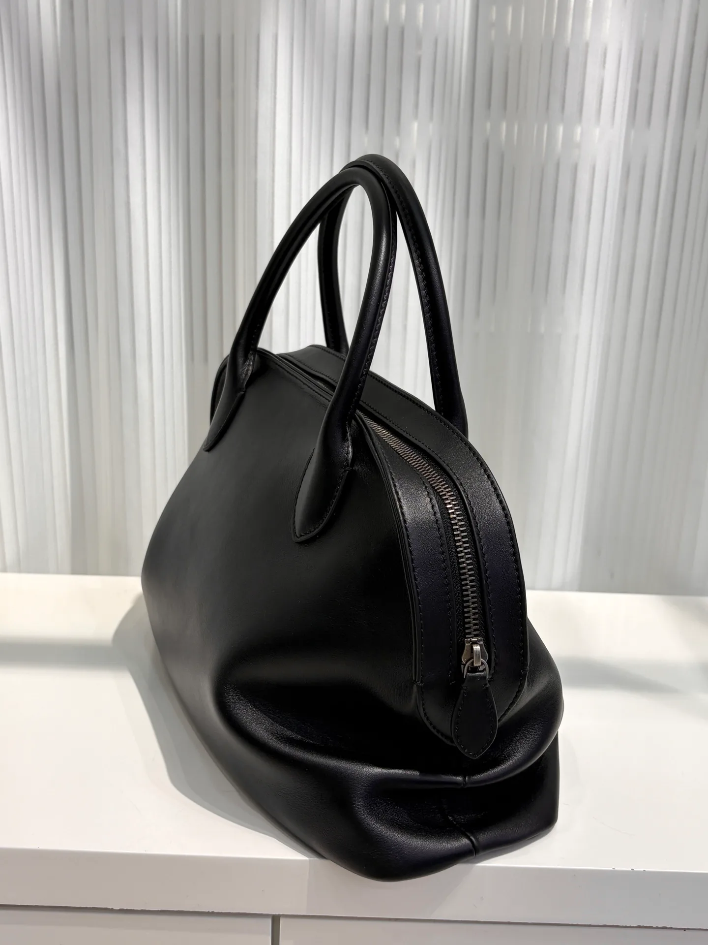 Классические Сумки Женские The Row 187007