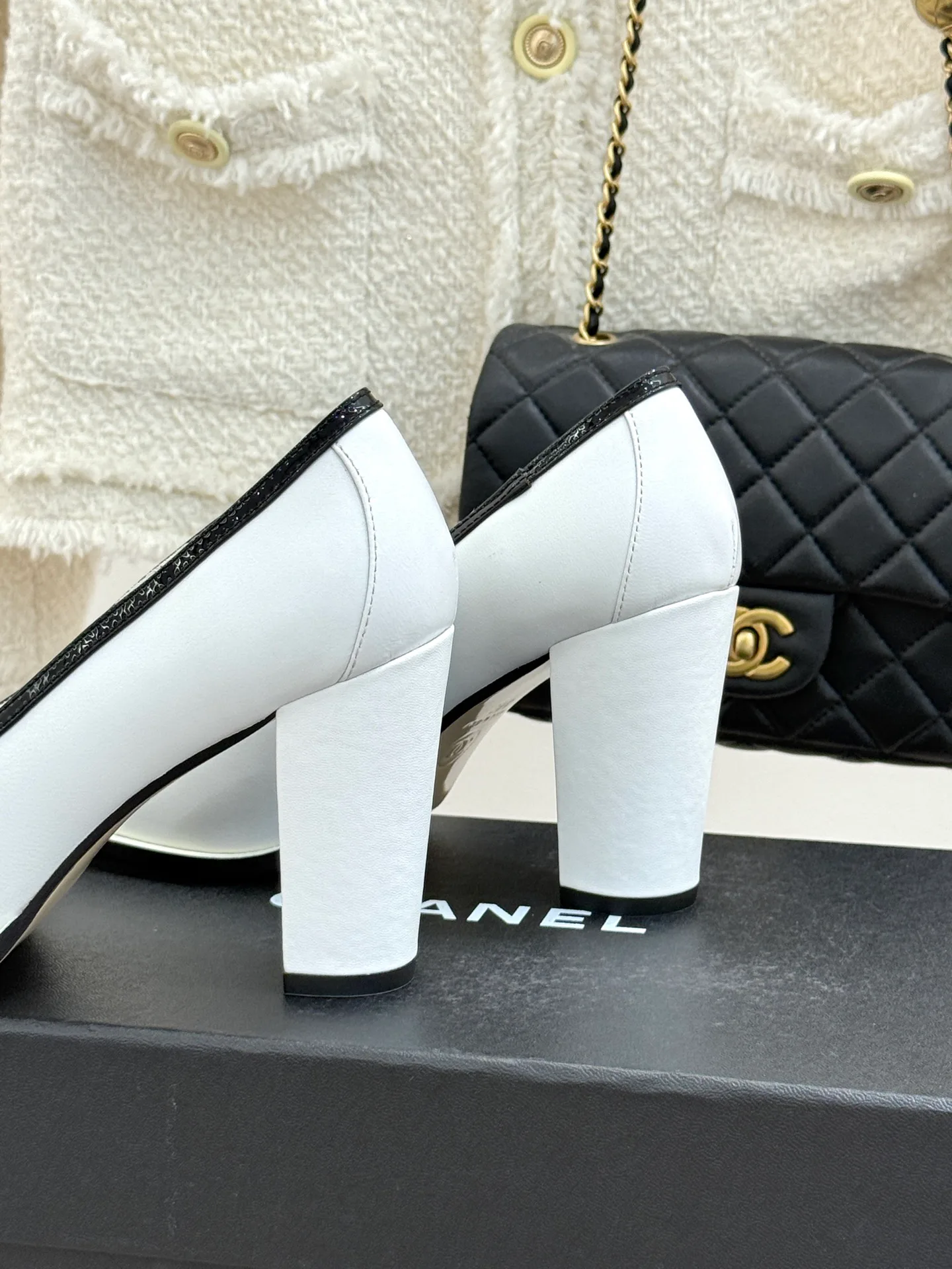 Туфли Женские Chanel 19780089