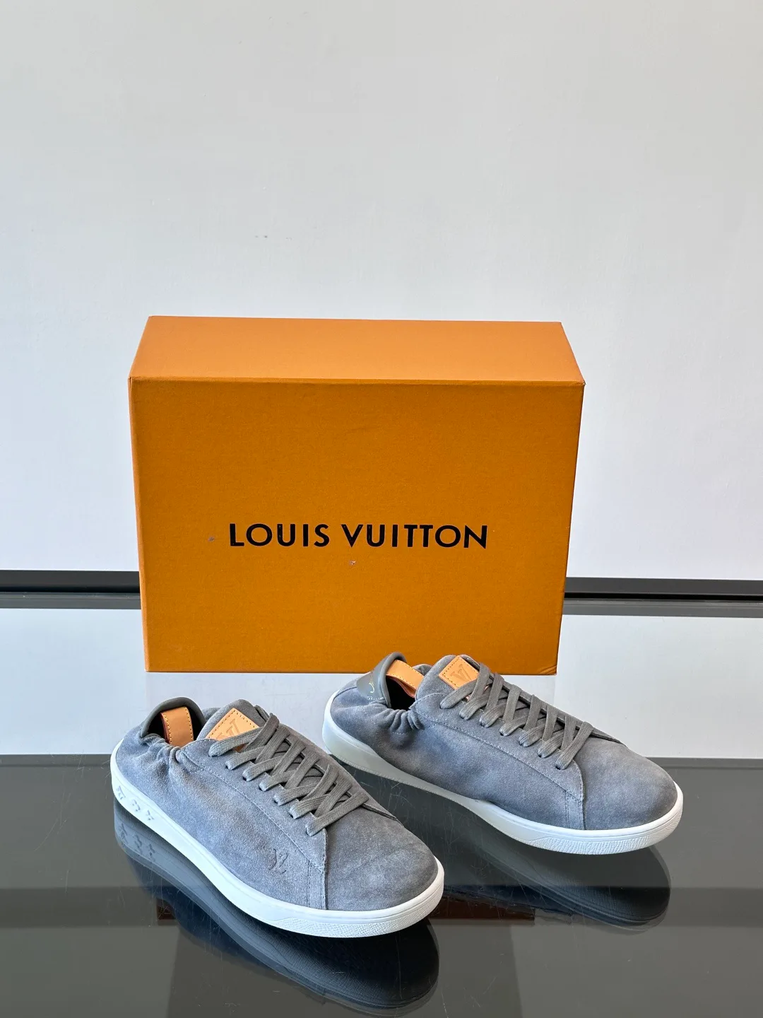 Кроссовки Мужские Louis Vuitton 18263694