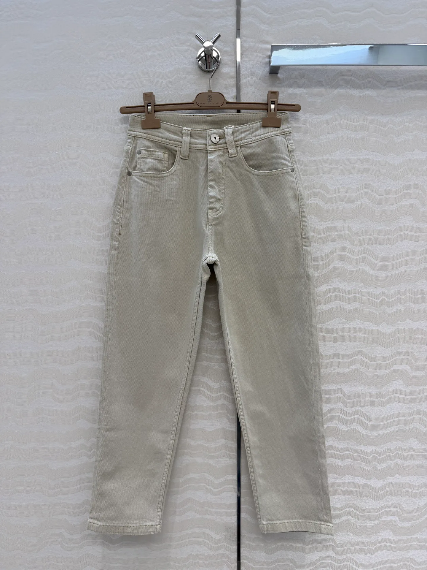 Джинсы Женские Brunello Cucinelli 13334763