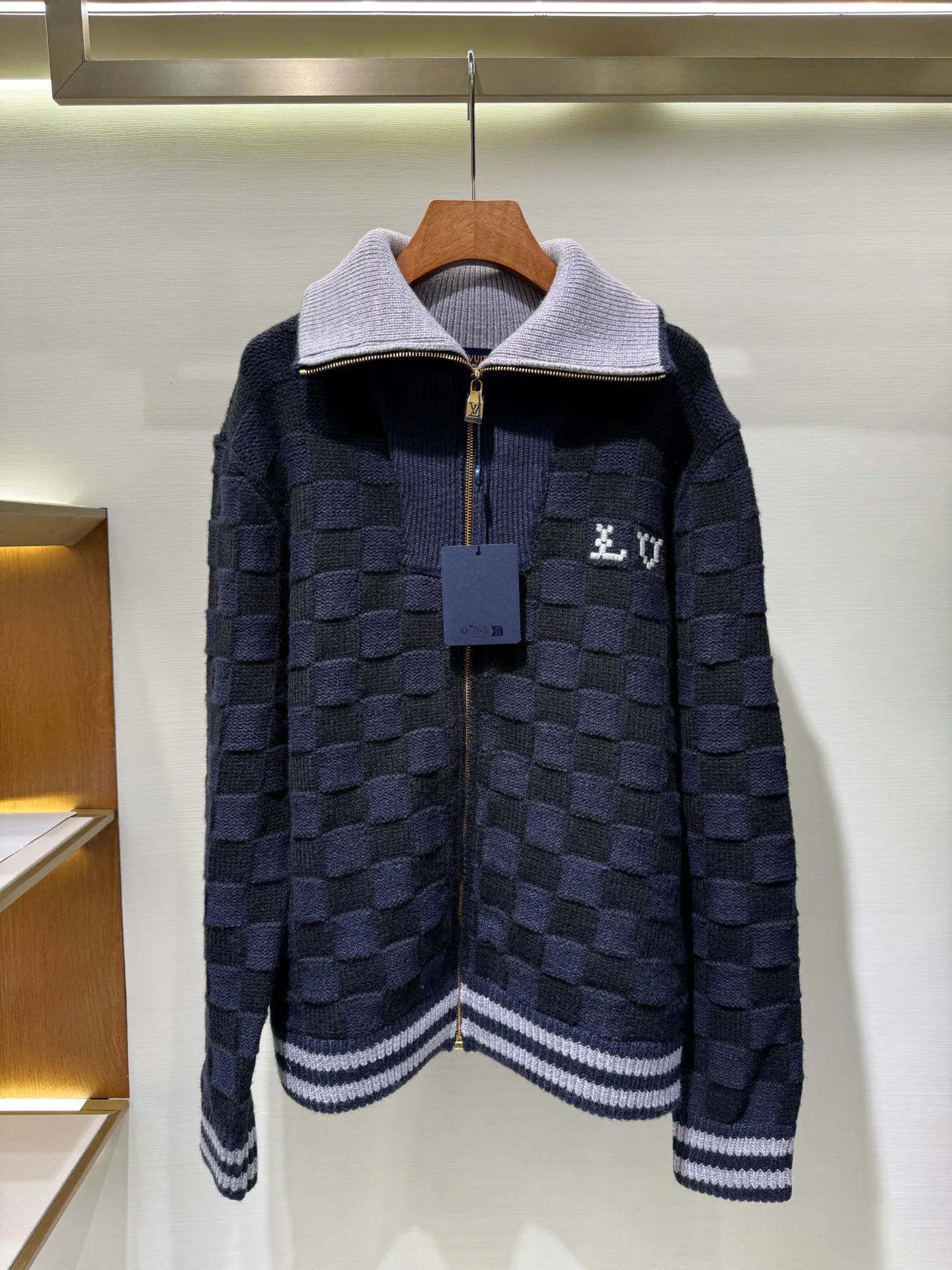 Джемперы И Свитеры Женские Louis Vuitton 493334