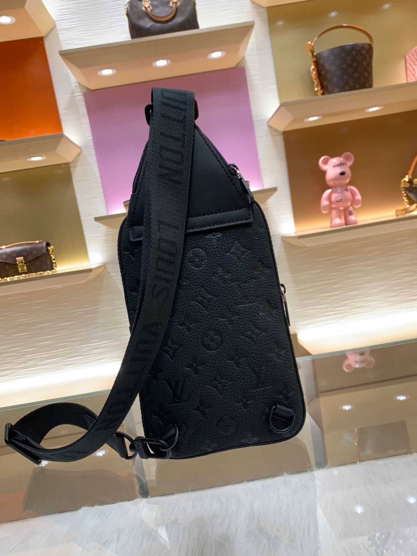 Сумки На Ремне Женские Louis Vuitton 17802507