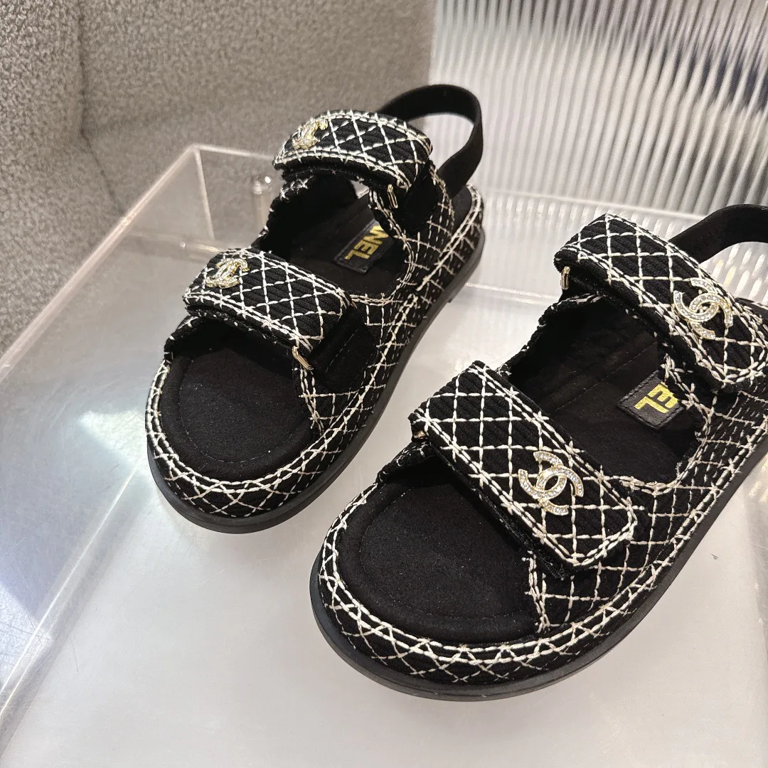 Сандалии Женские Chanel 11689194