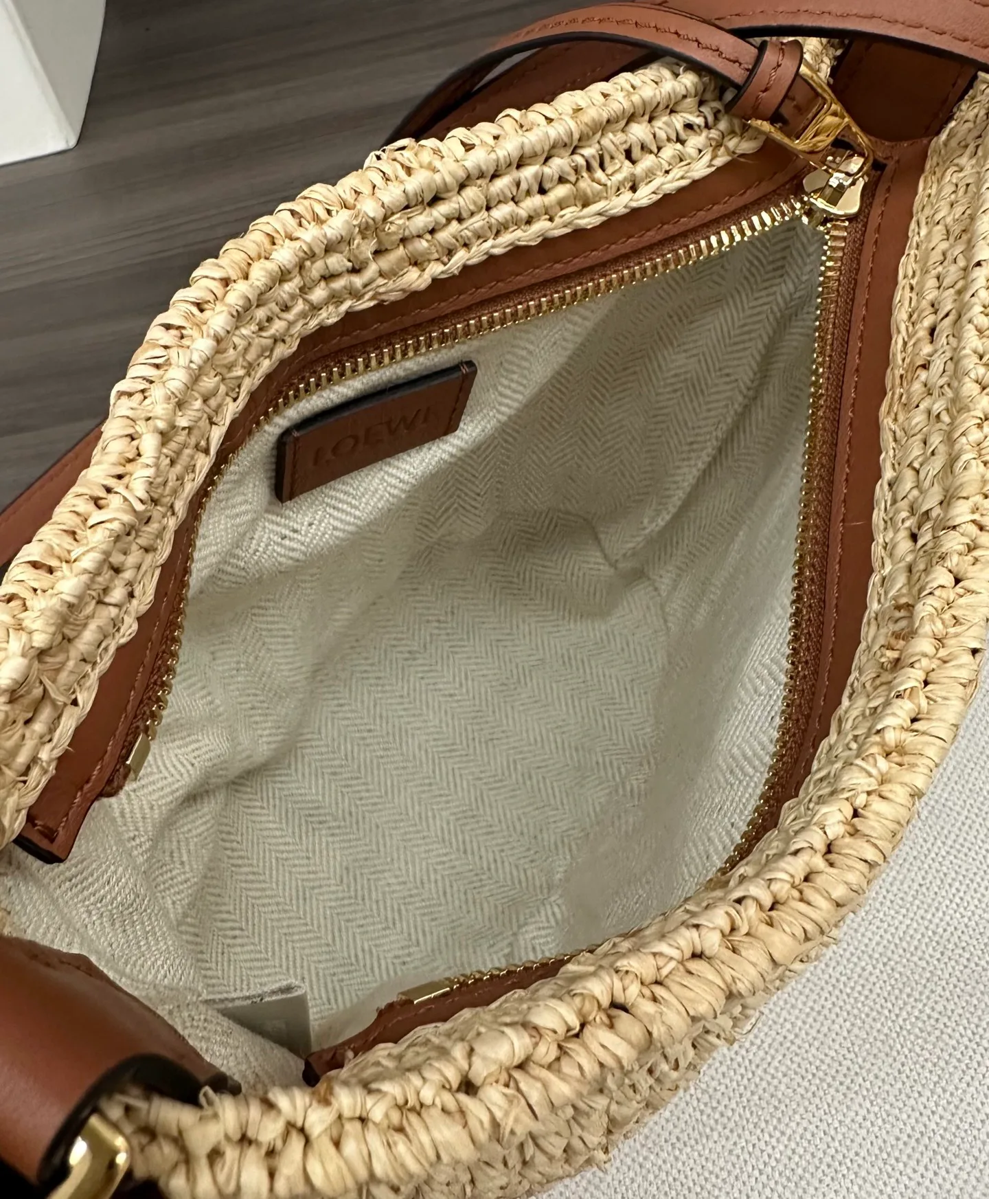 Сумки На Ремне Женские Loewe 11674692