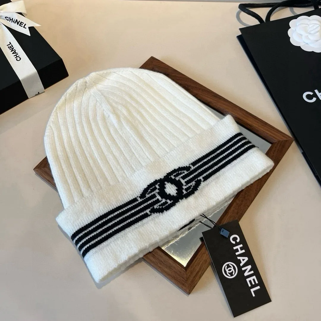 Головные Уборы Chanel 438436