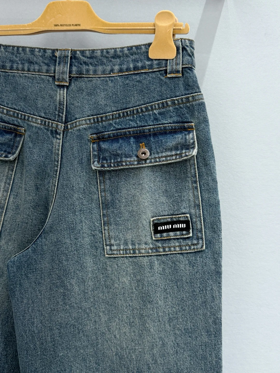 Джинсы Женские Miu Miu 10433258