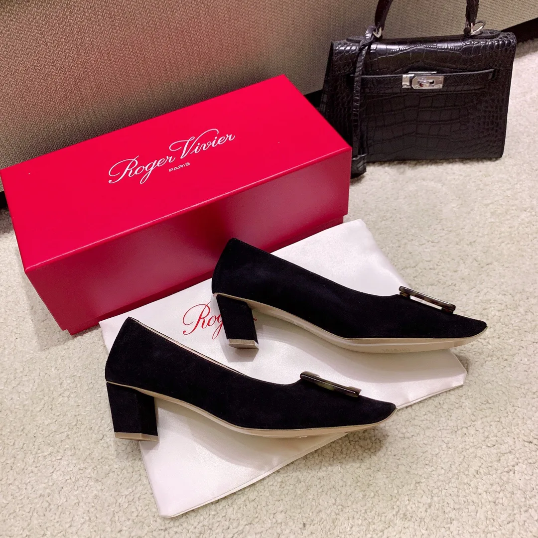 Туфли Женские Roger Vivier 17550732