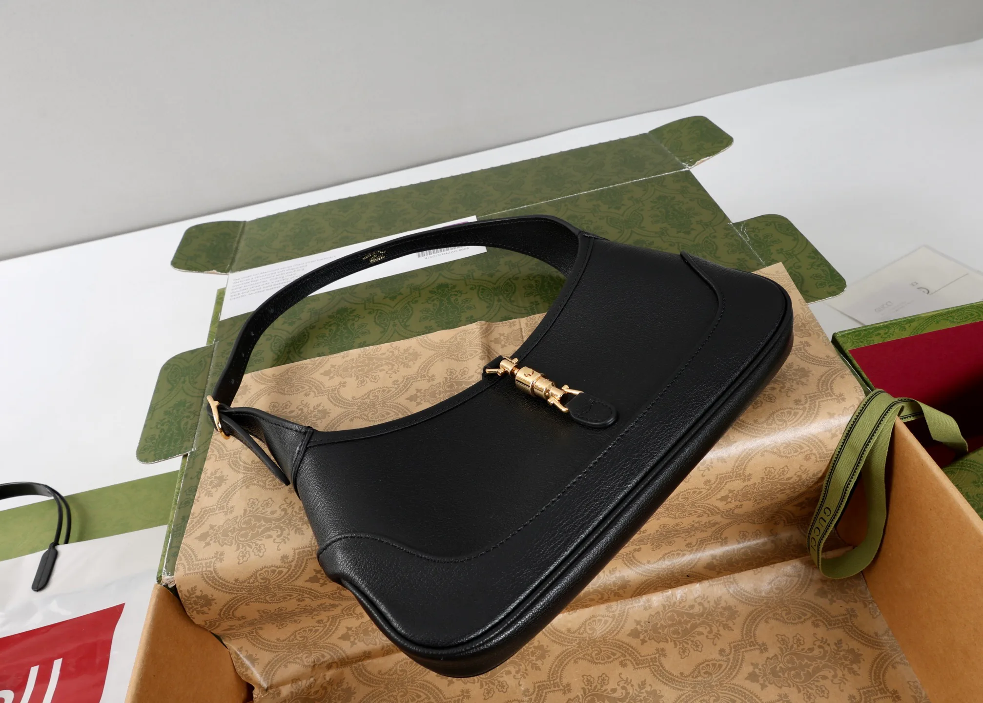 Классические Сумки Женские Gucci 11508423