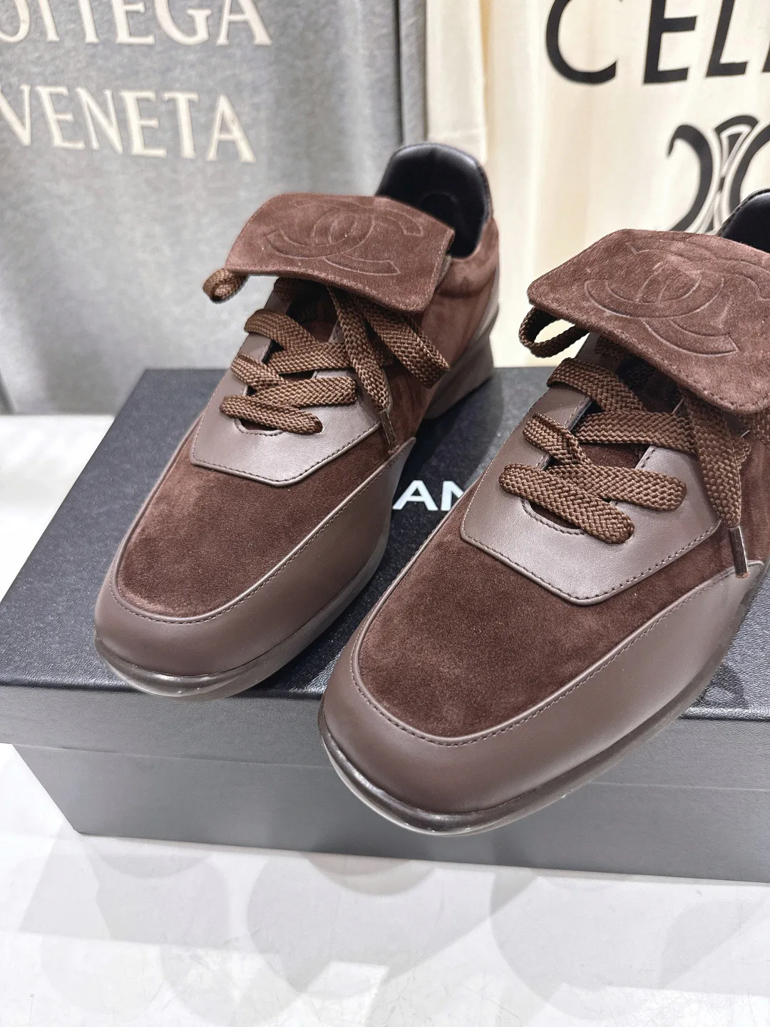 Кроссовки Женские Chanel 11213684