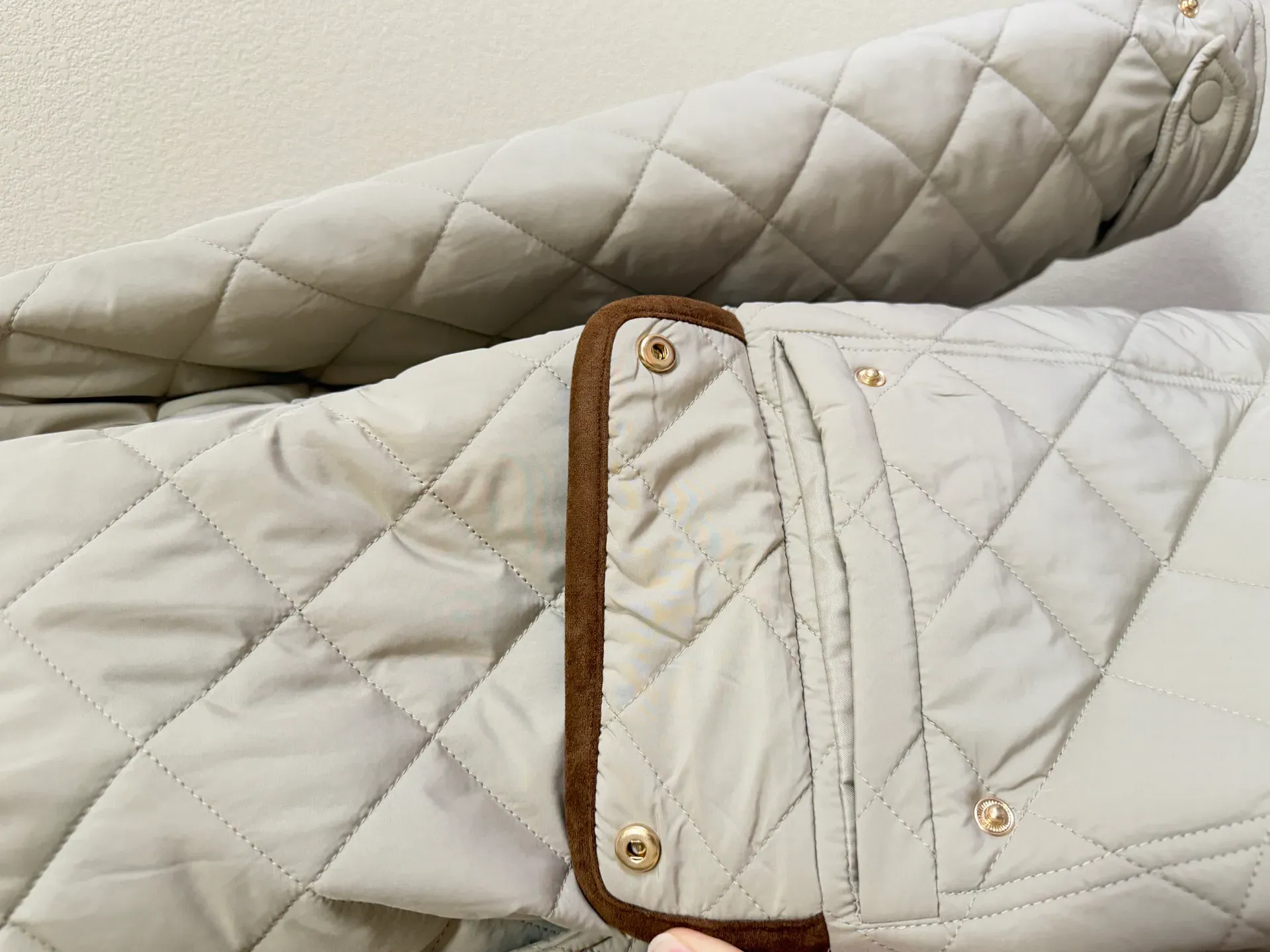 Куртки Женские Miu Miu 235229