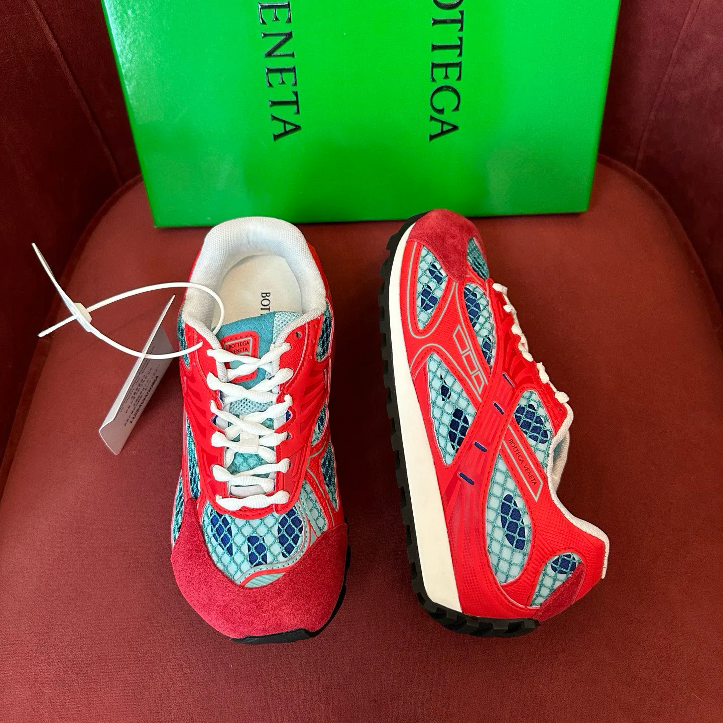 Кроссовки Женские Bottega Veneta 416079