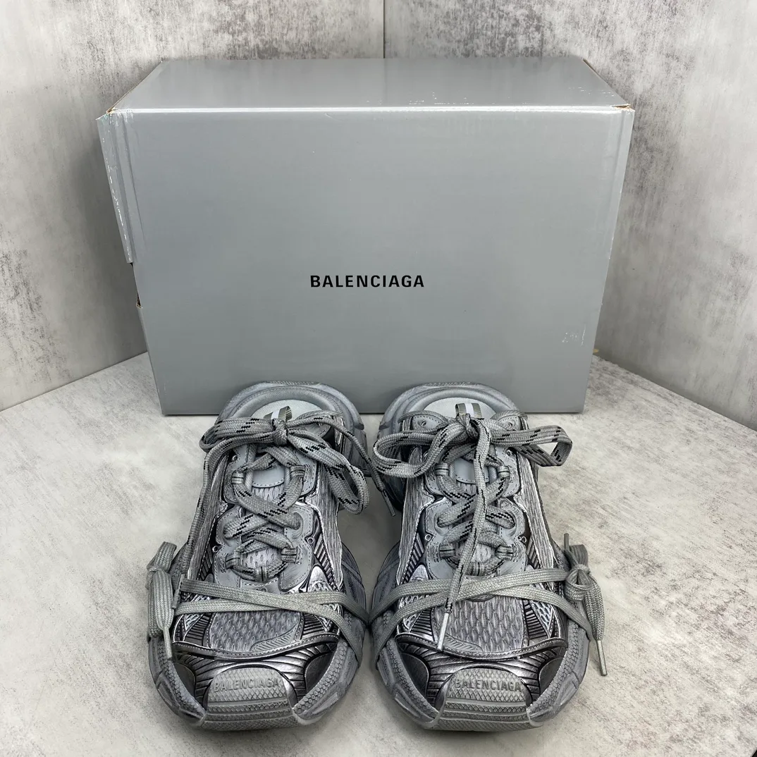 Кроссовки Женские Balenciaga 11705495