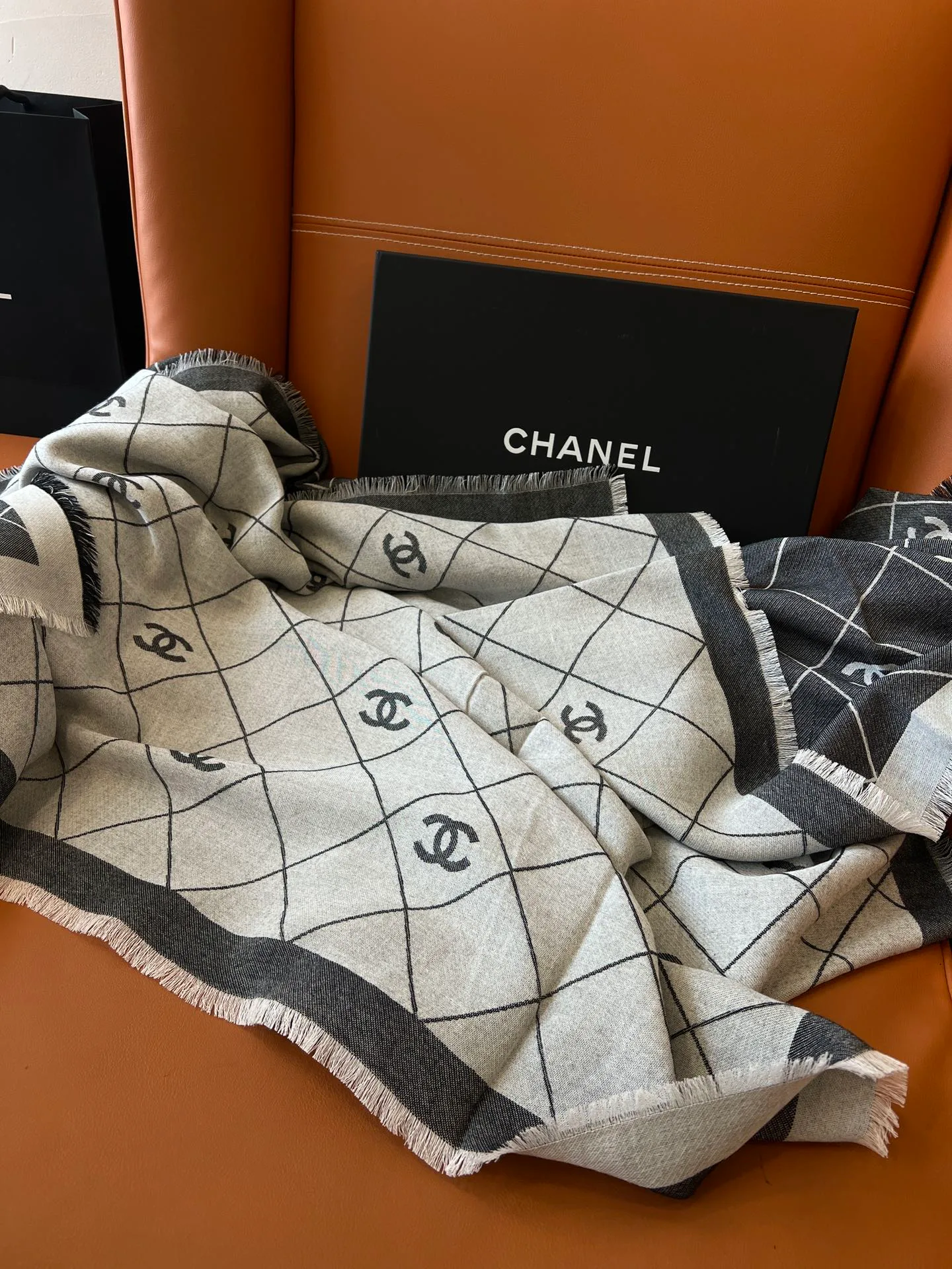 Шарфы Chanel 124073