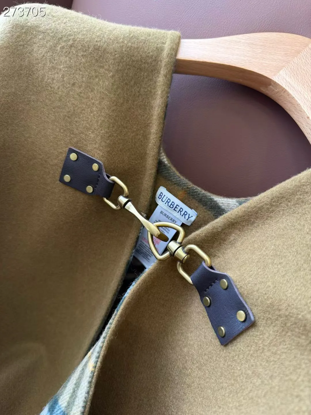 Пальто Женские Burberry 19187243