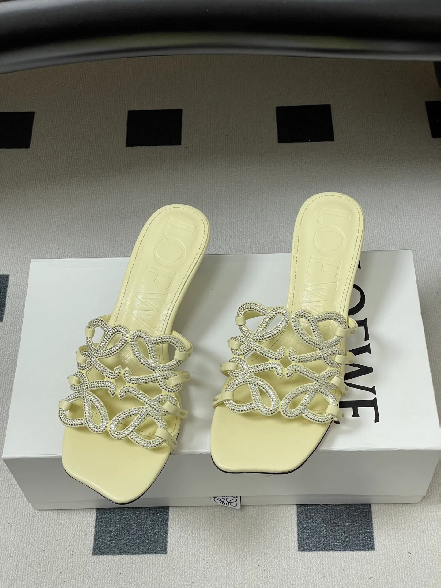 Босоножки Женские Loewe 11464058