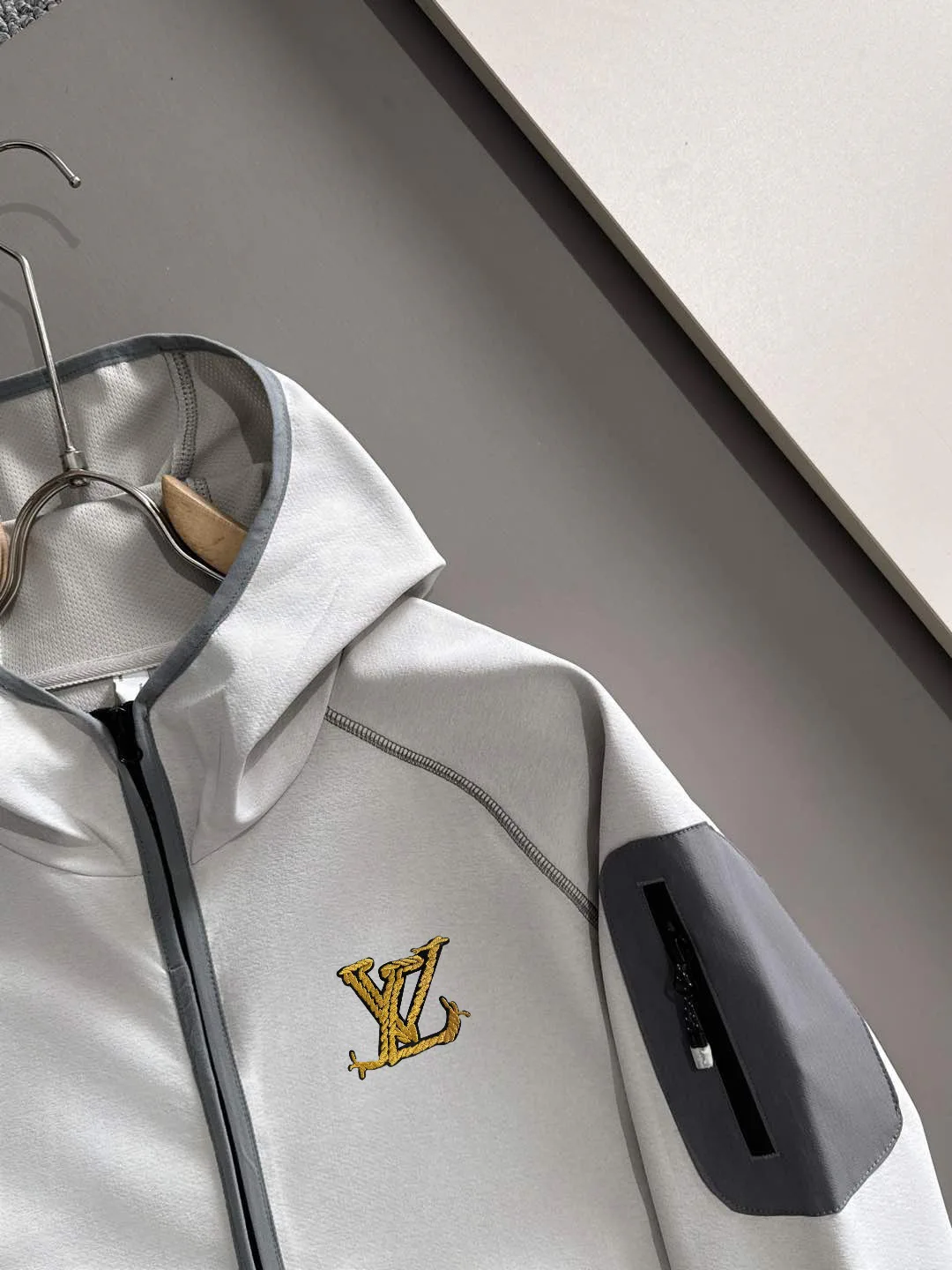 Куртки И Пуховики Мужские Louis Vuitton 1324015