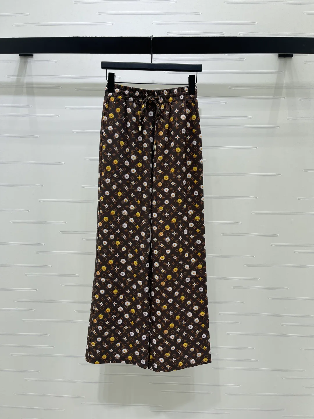 Брюки Женские Louis Vuitton 12754511