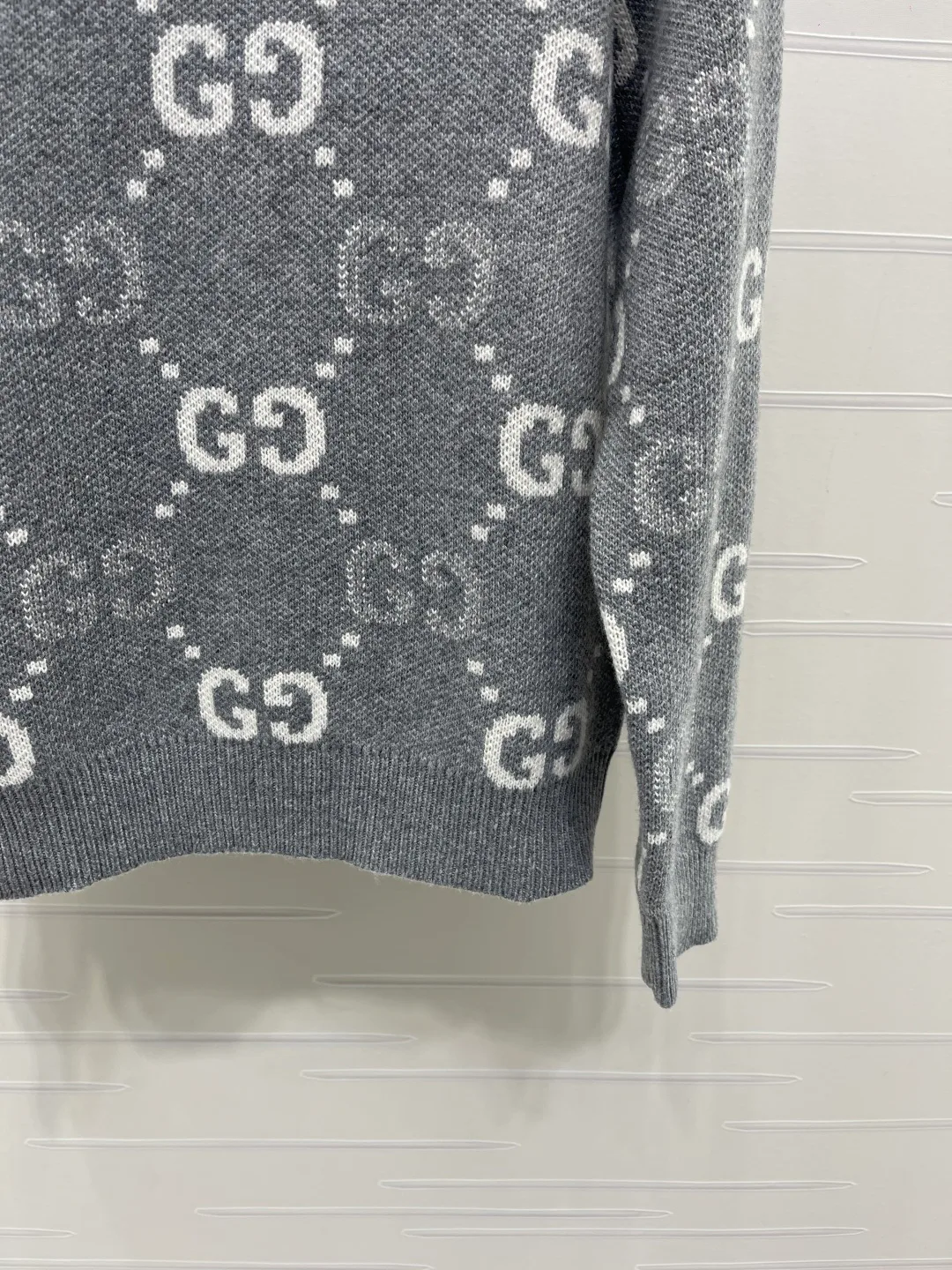 Джемперы И Свитеры Женские Gucci 17681867