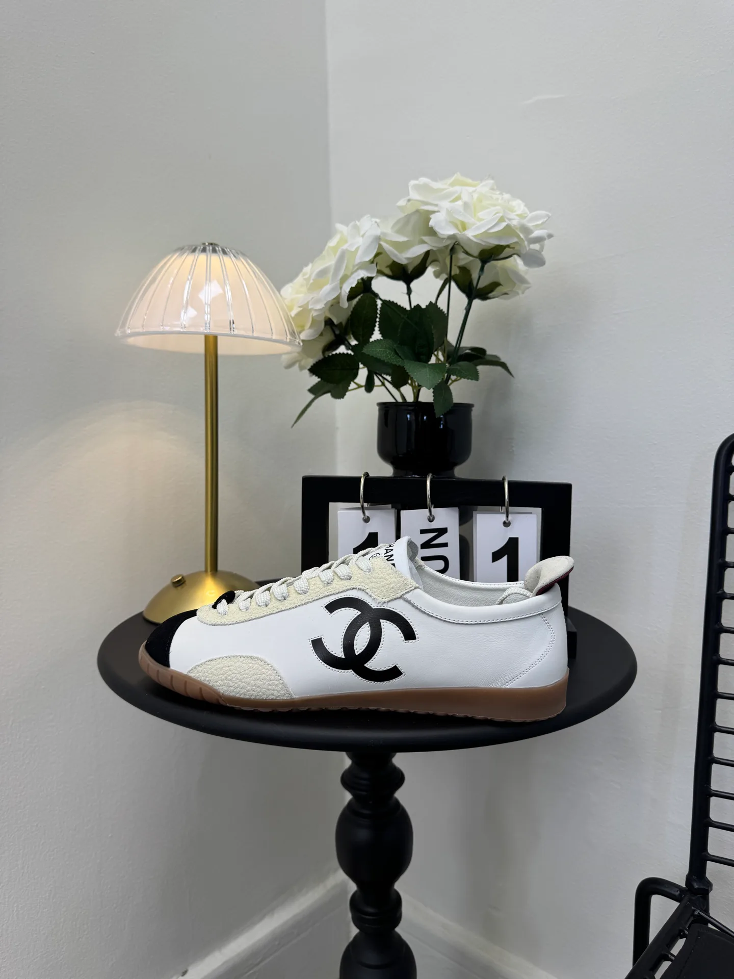 Кроссовки Женские Chanel 19044320