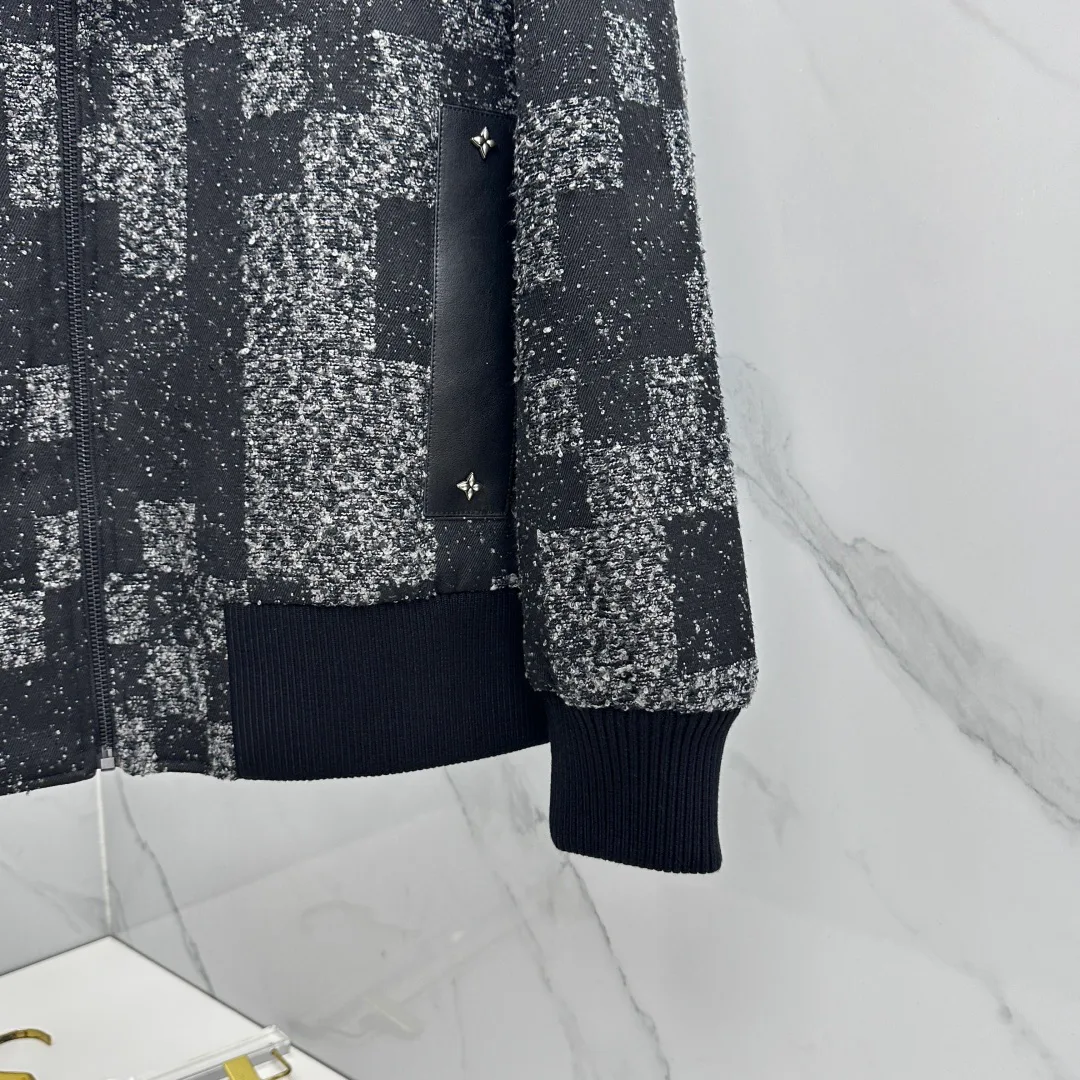 Куртки И Пуховики Мужские Louis Vuitton 18246857