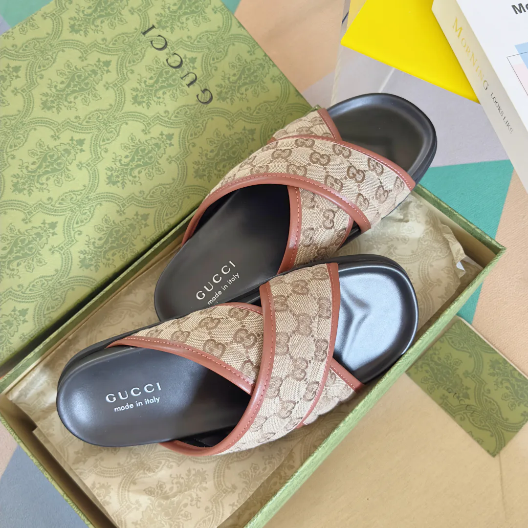 Шлепанцы Женские Gucci 27611