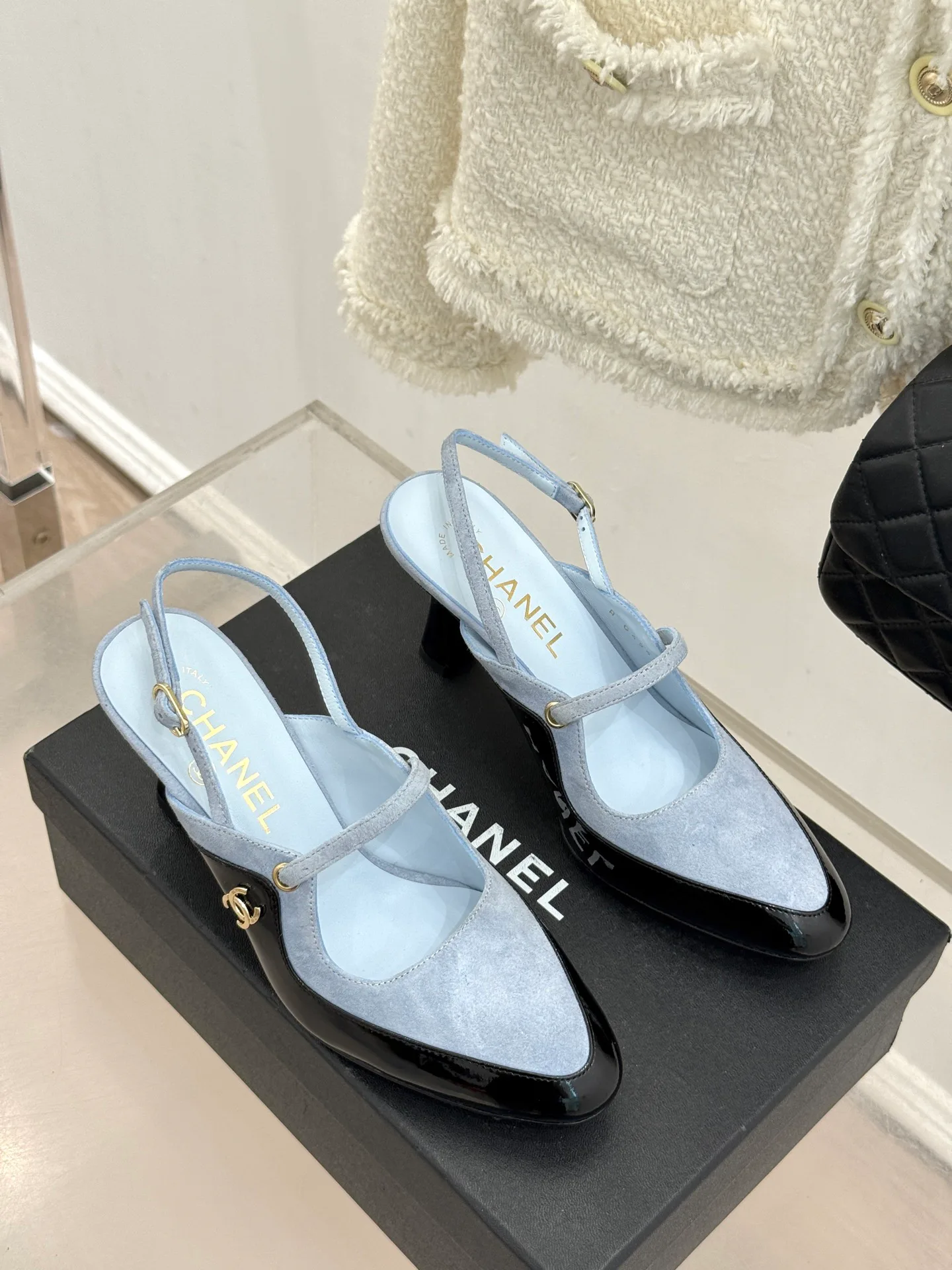 Босоножки Женские Chanel 11646807
