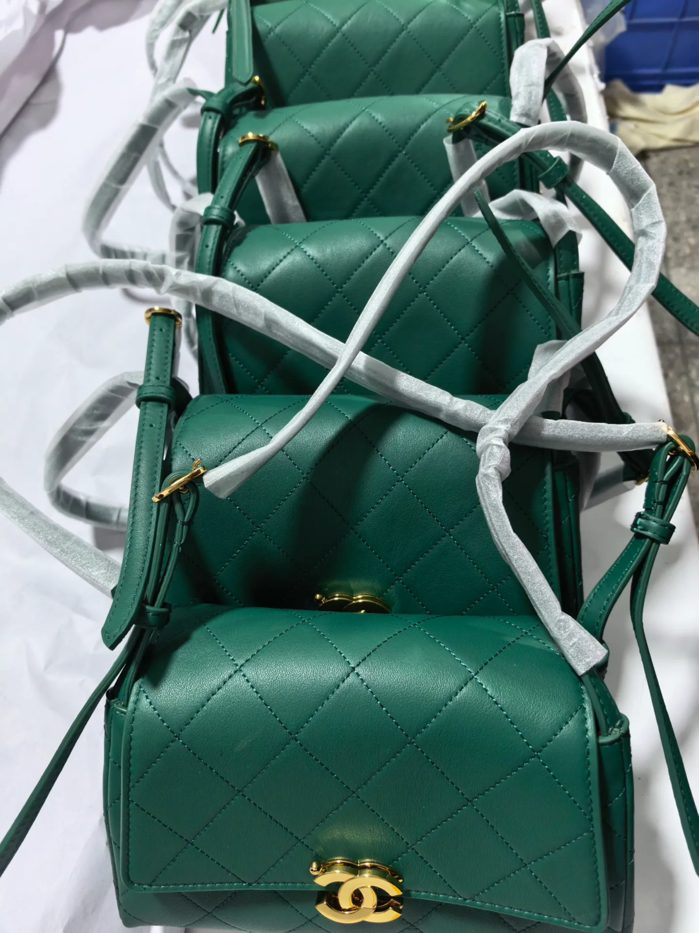 Классические Сумки Женские Chanel 17698930