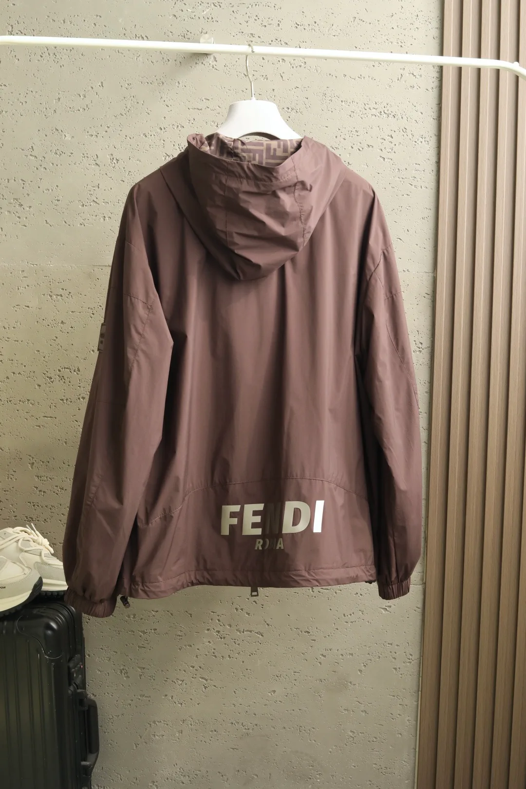 Куртки И Пуховики Мужские Fendi 11425016