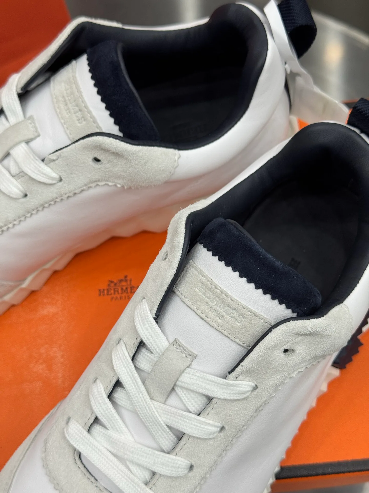Кроссовки Женские Hermes 14115848