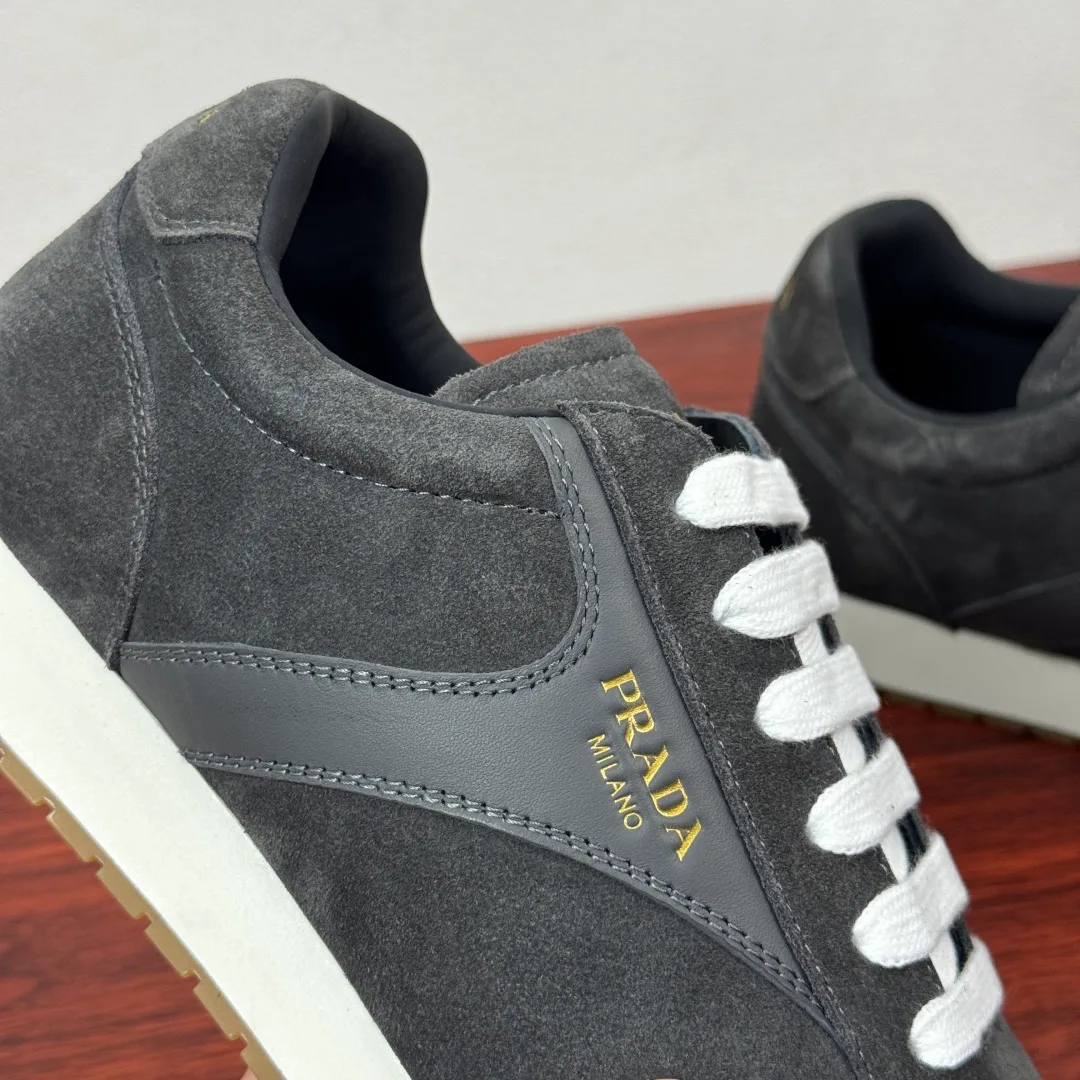 Кроссовки Мужские Prada 4898736