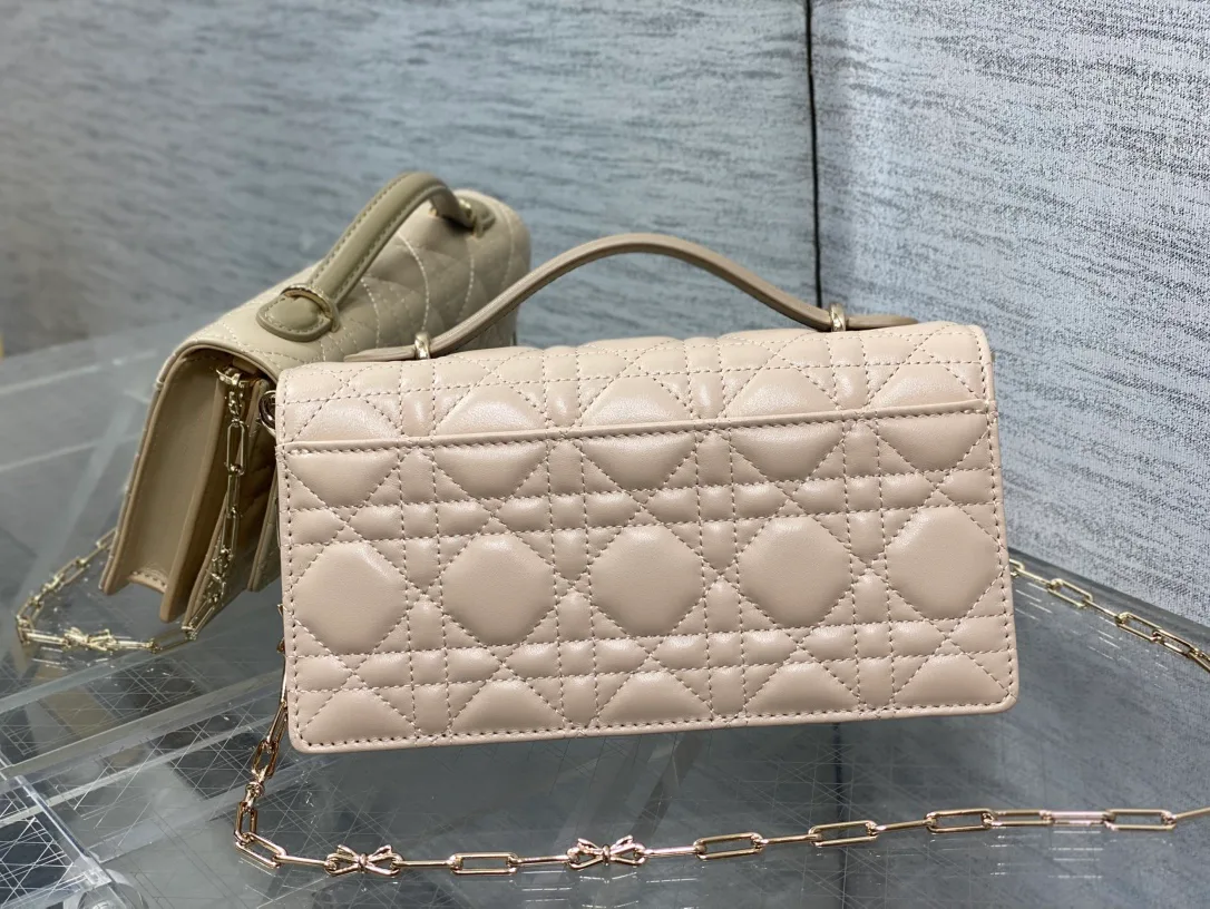 Клатчи Женские Christian Dior 11630152