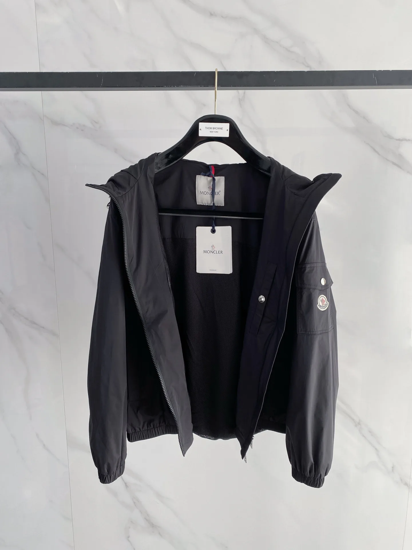 Куртки И Пуховики Мужские Moncler 11664835