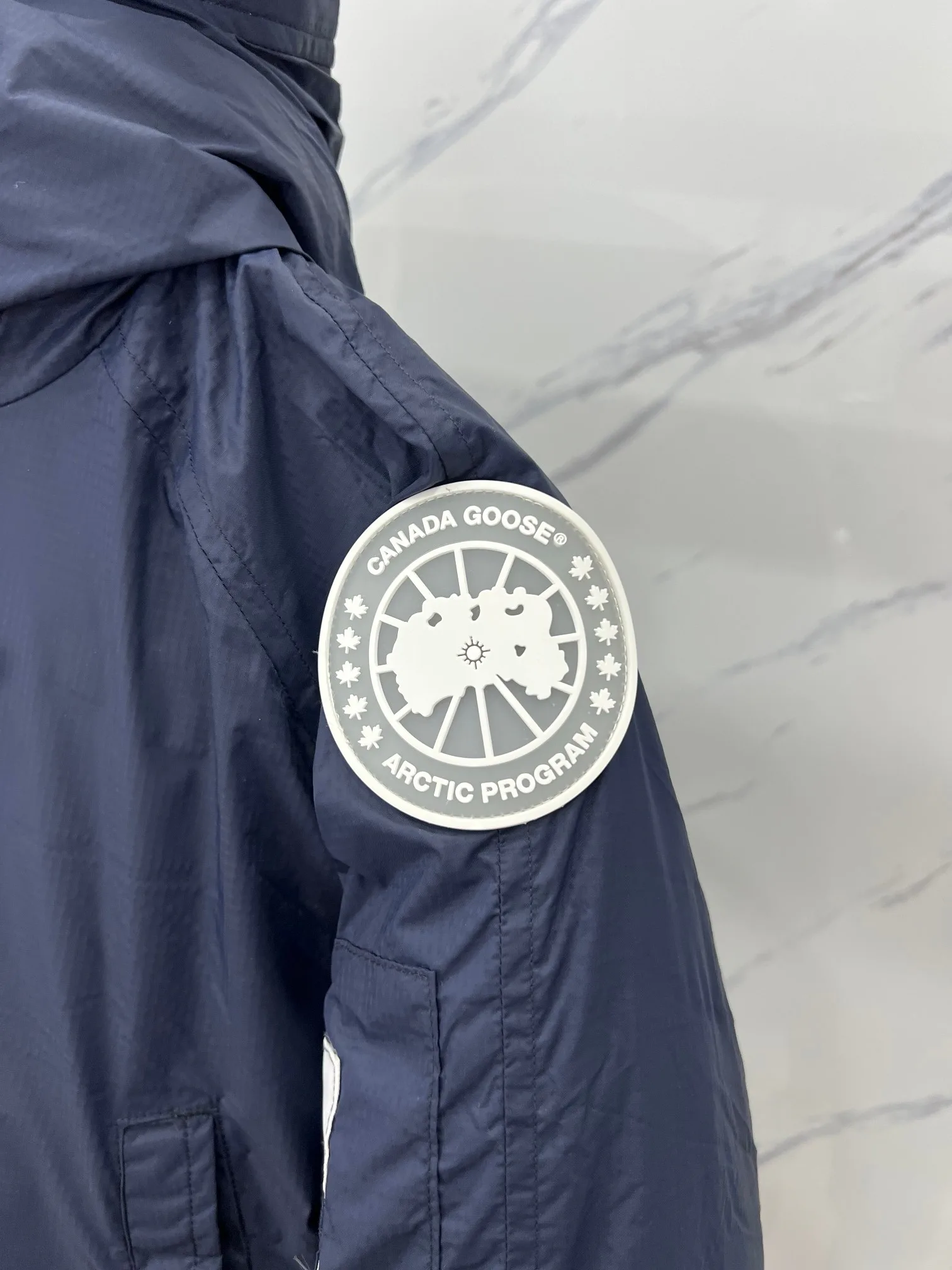 Куртки И Пуховики Женские Canada Goose 1657463