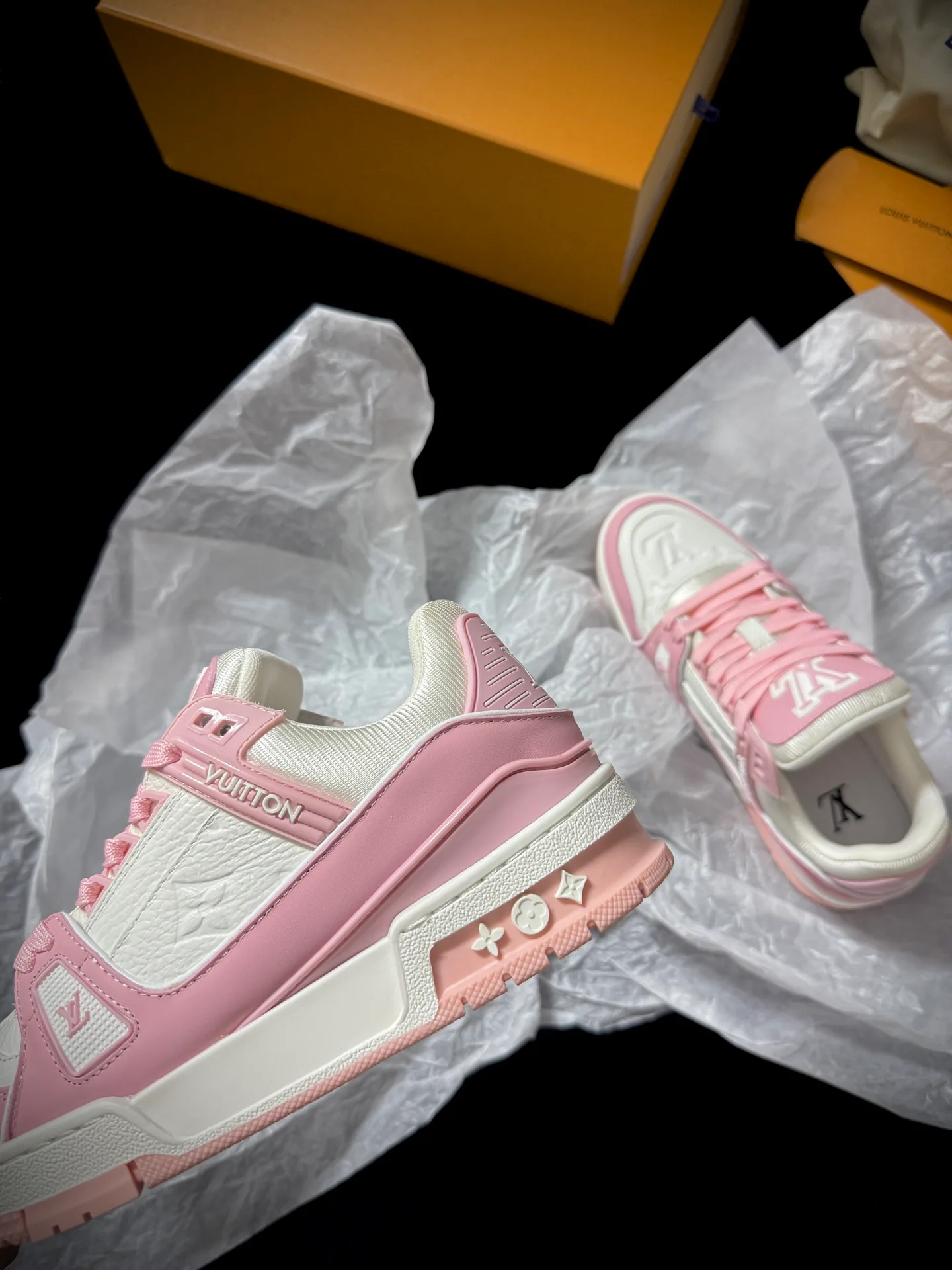 Кроссовки Женские Louis Vuitton 94740