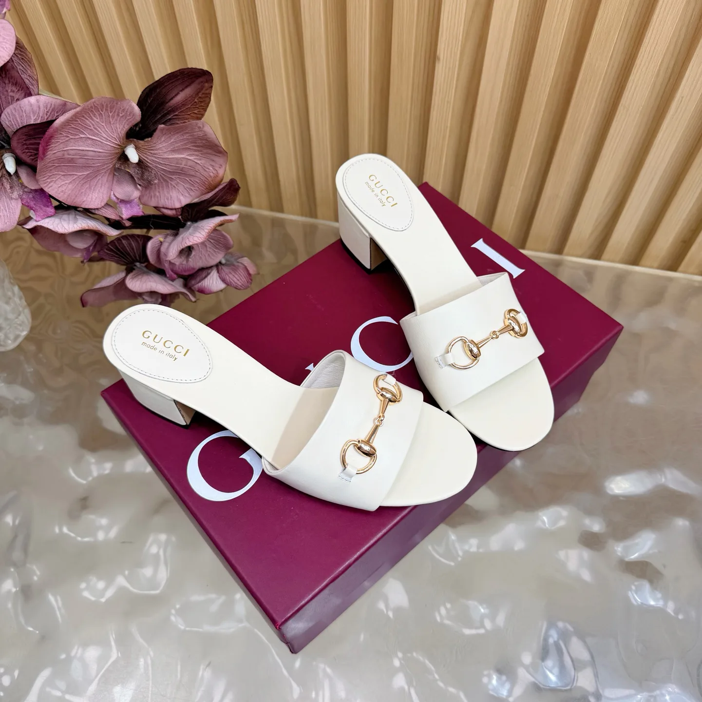 Босоножки Женские Gucci 11668764