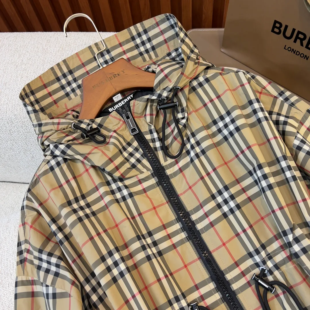 Куртки И Пуховики Женские Burberry 14841262