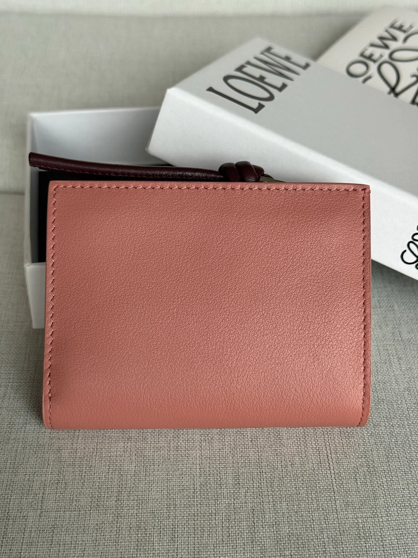 Клатчи Женские Loewe 11839231