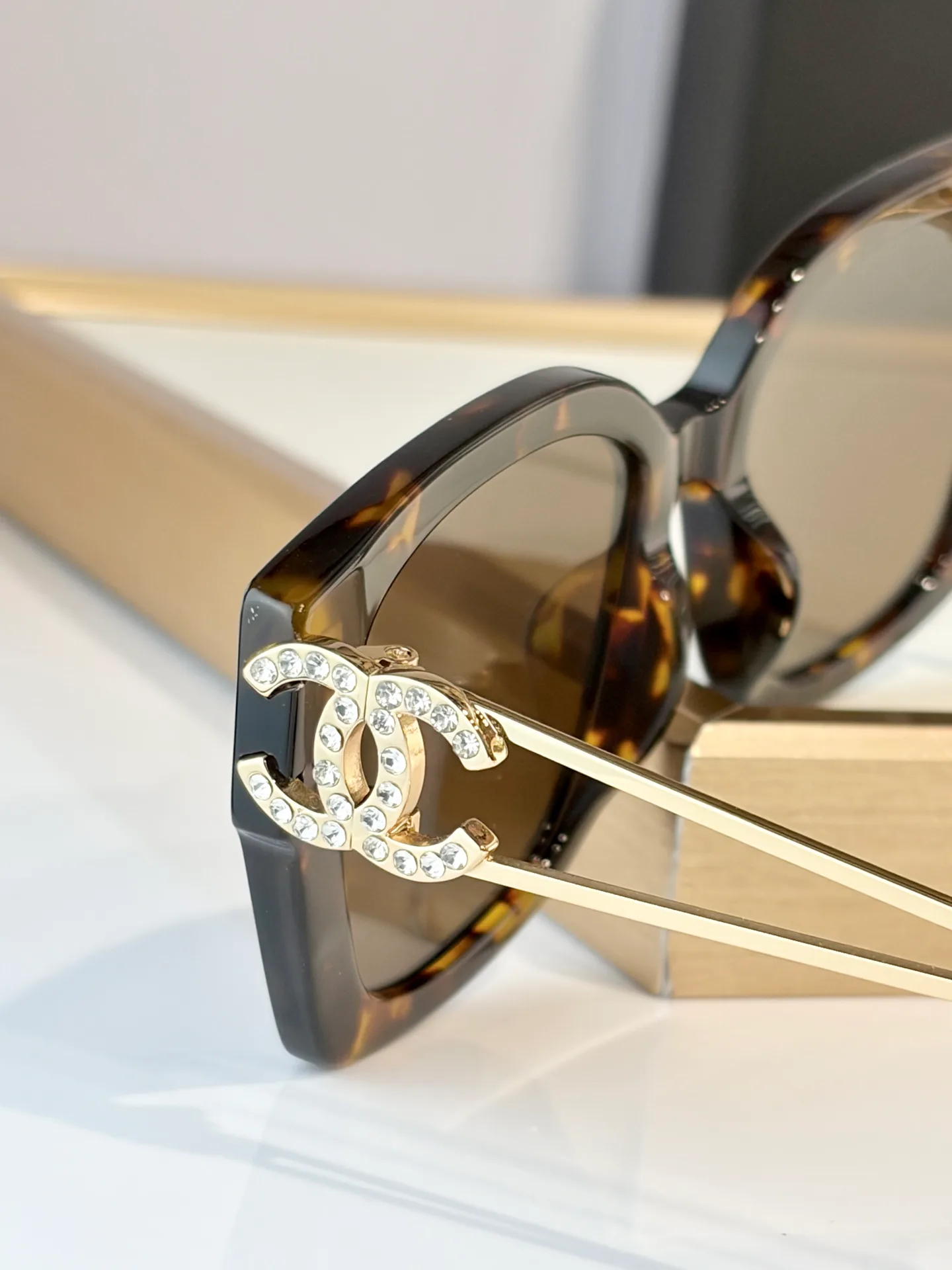 Очки Chanel 13434270