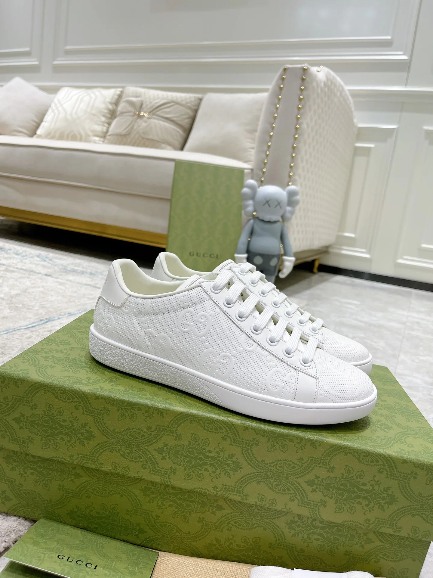 Кроссовки Женские Gucci 17620422