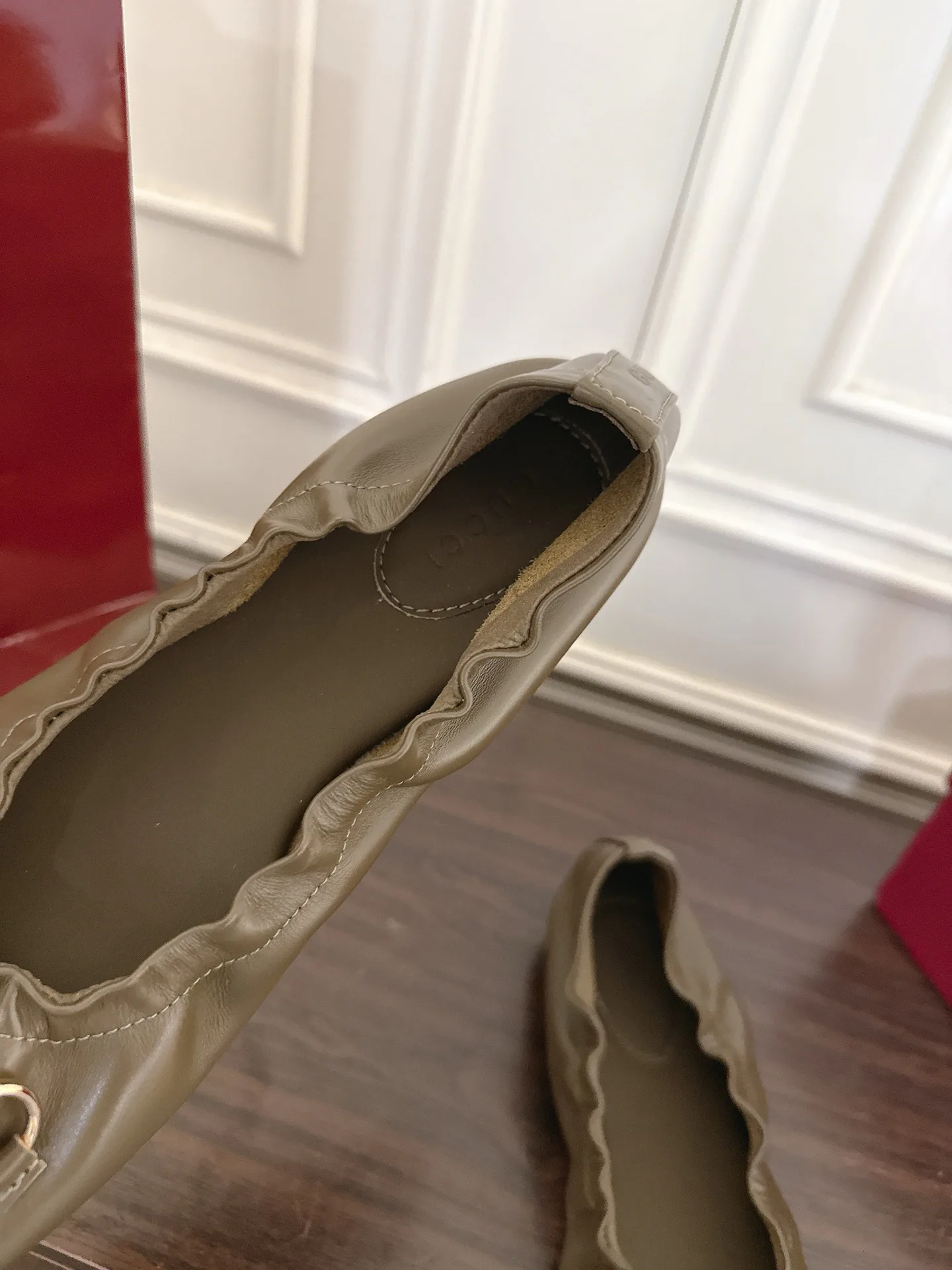 Балетки Женские Gucci 18135539