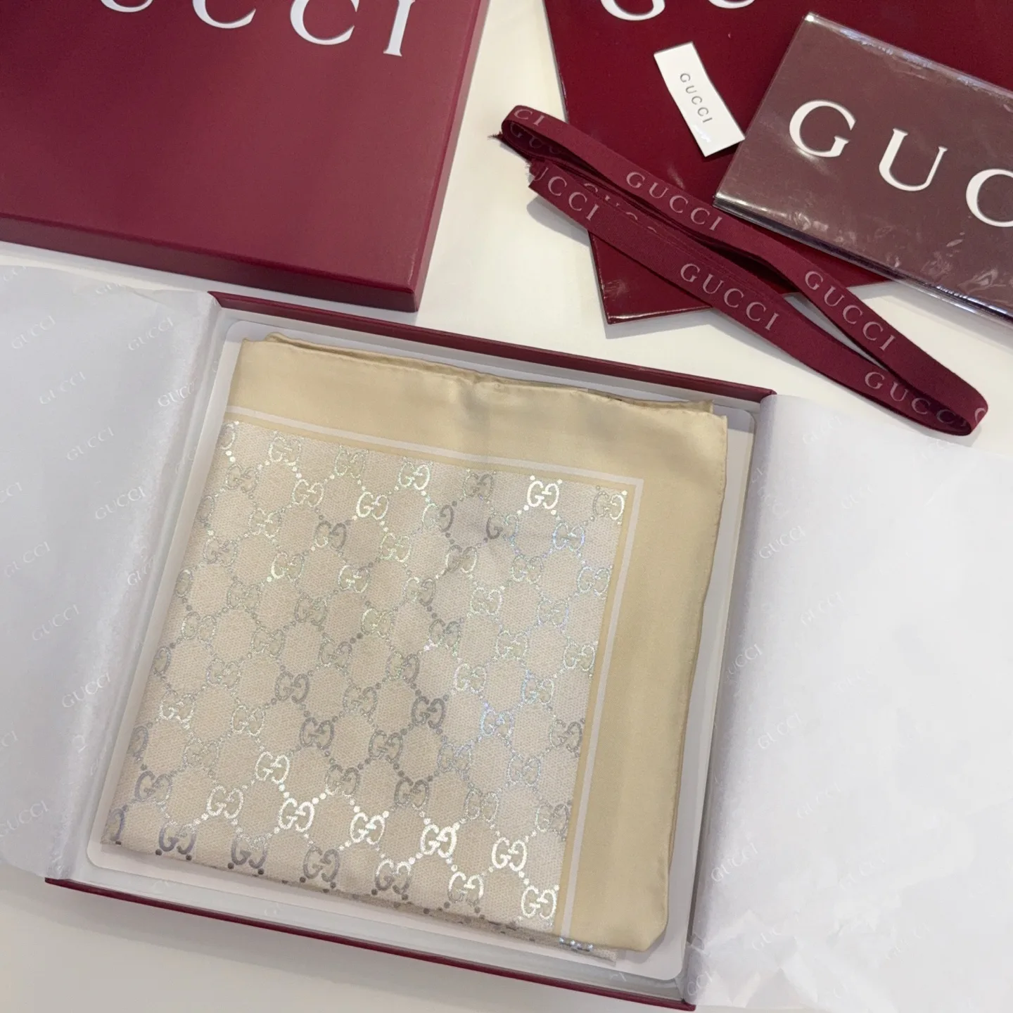 Платки Gucci 13387125
