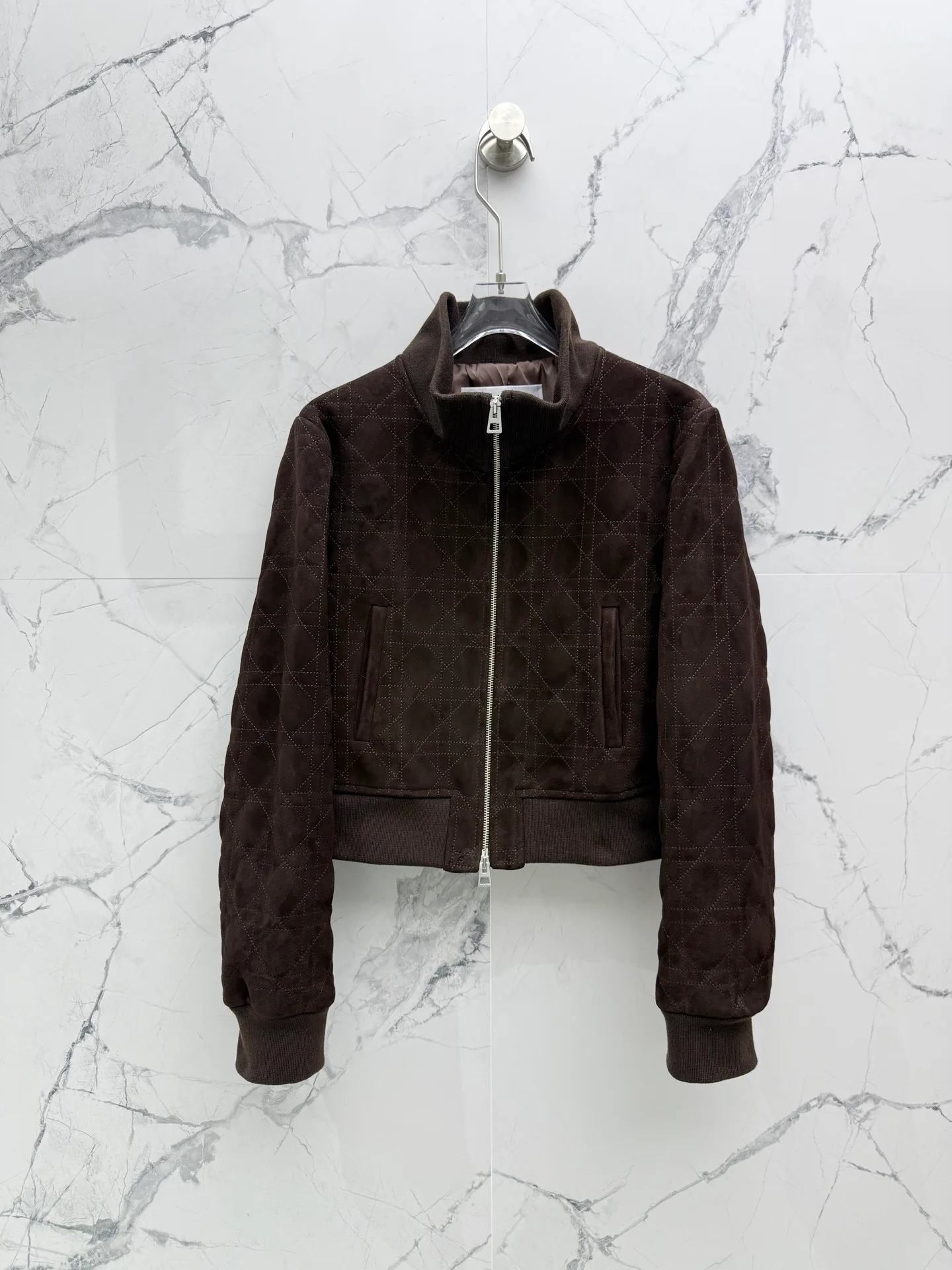 Кожаные Куртки И Дублёнки Женские Christian Dior 9976544