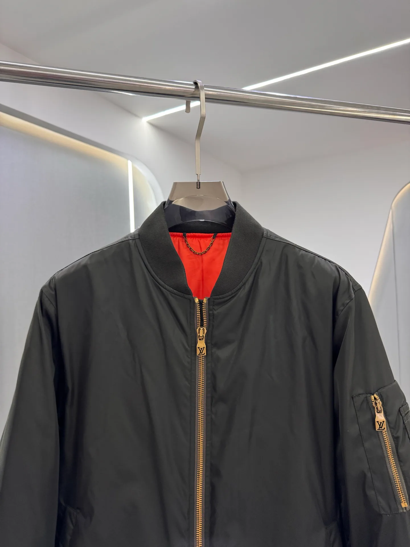 Куртки И Пуховики Мужские Louis Vuitton 1847989