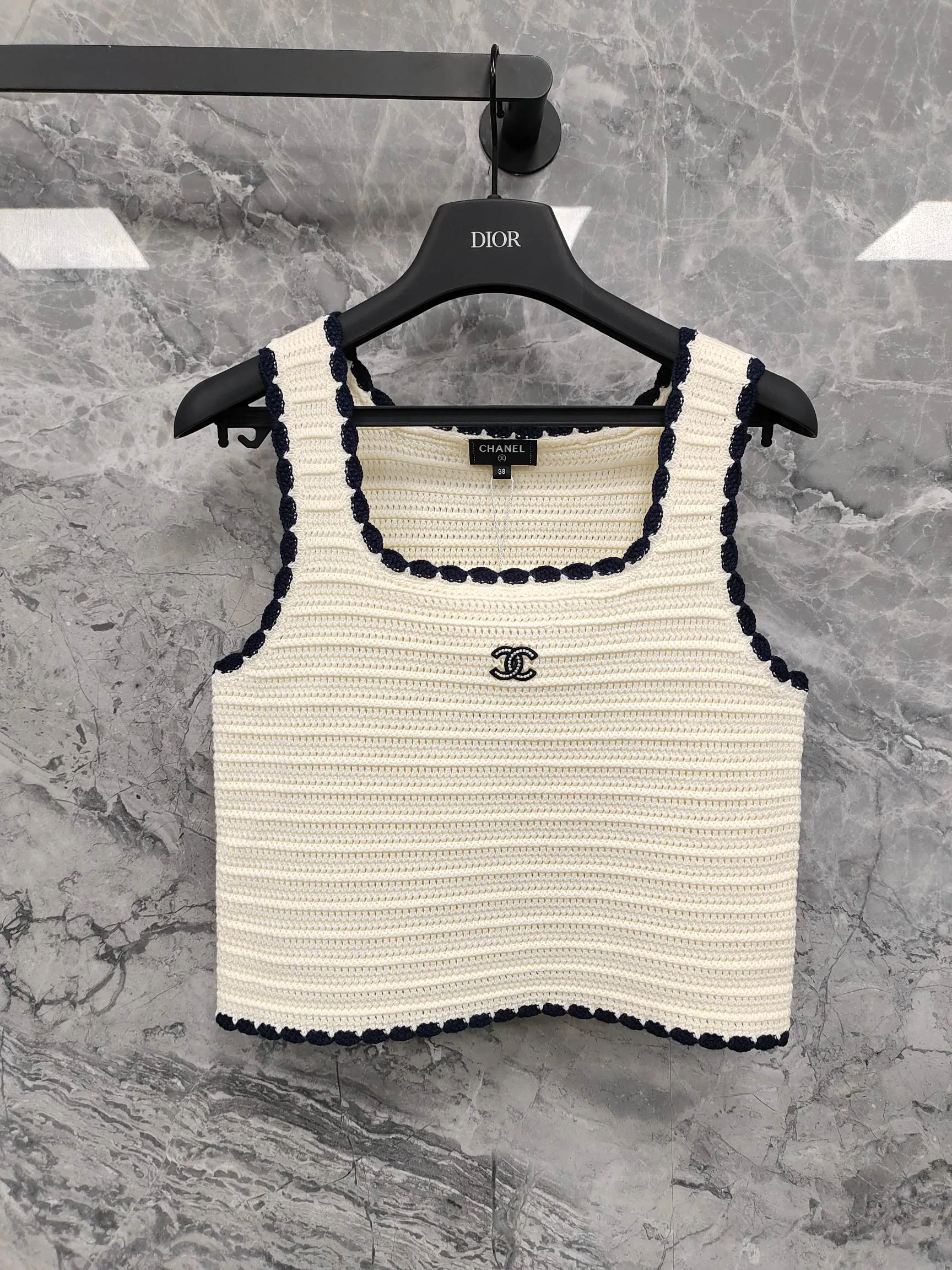 Жилеты Женские Chanel 13314359