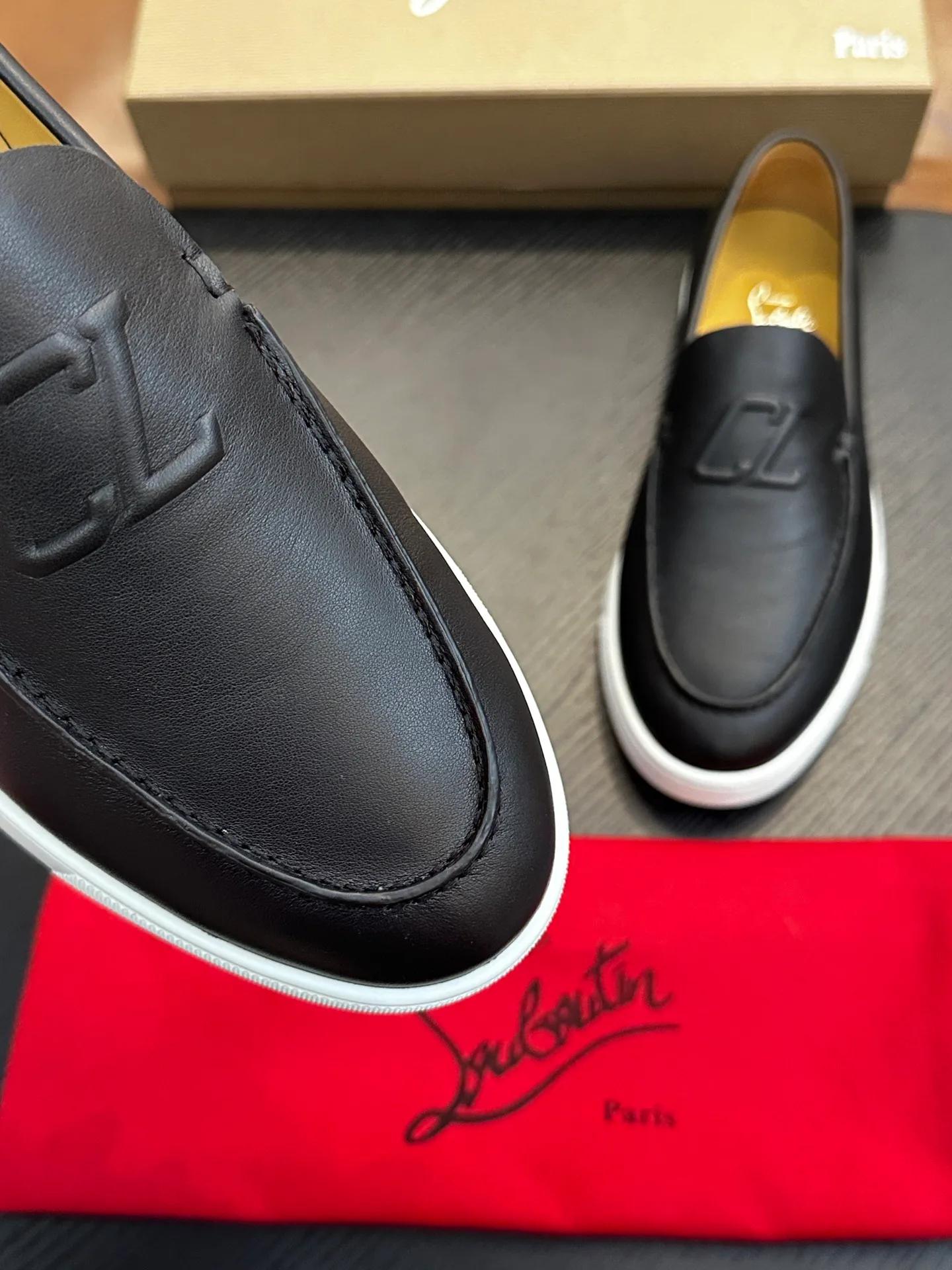 Кеды Мужские Christian Louboutin 11606982