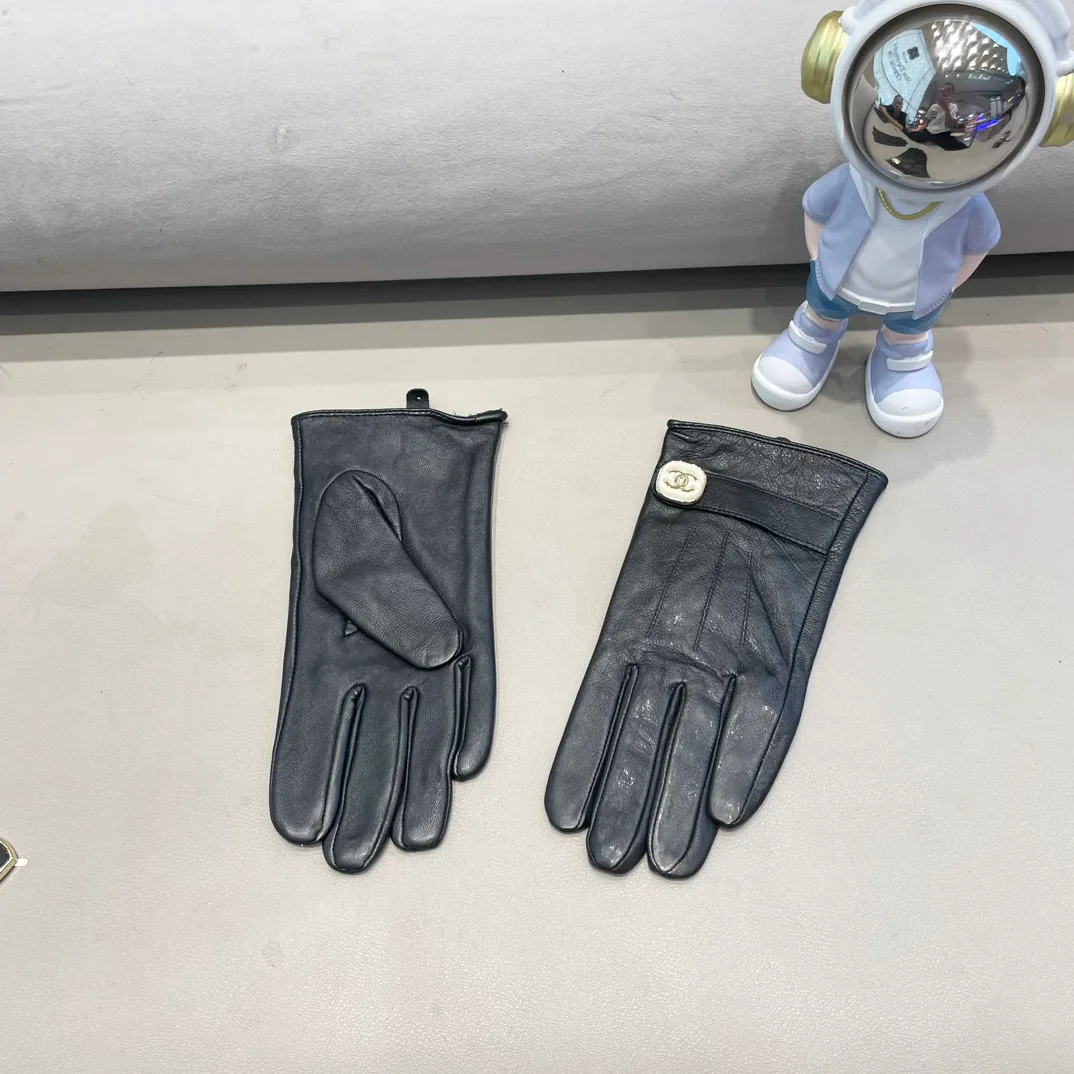 Перчатки Chanel 163769